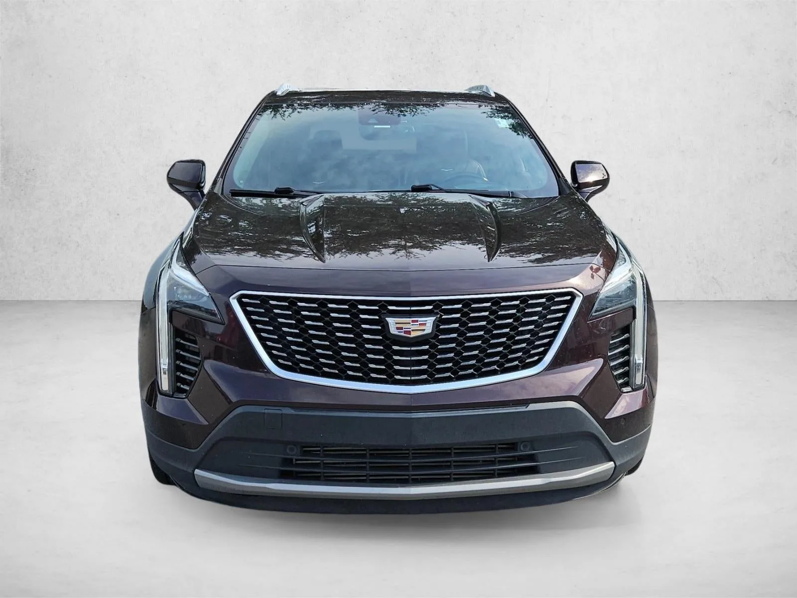 2020 Cadillac XT4 FWD 4dr Premium Luxury photo 2