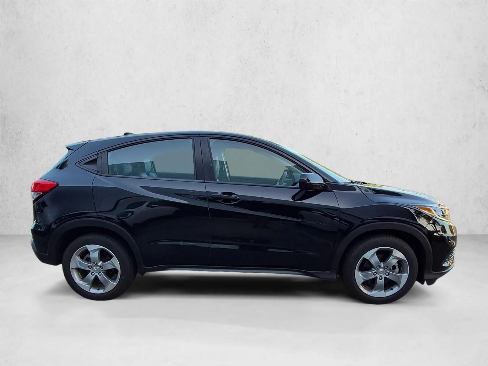 2022 Honda HR-V LX 2WD CVT photo 4