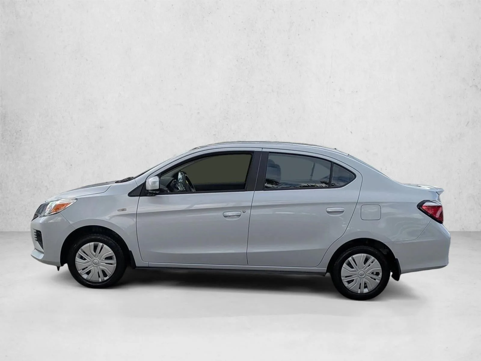 2024 Mitsubishi Mirage G4 LE CVT photo 9