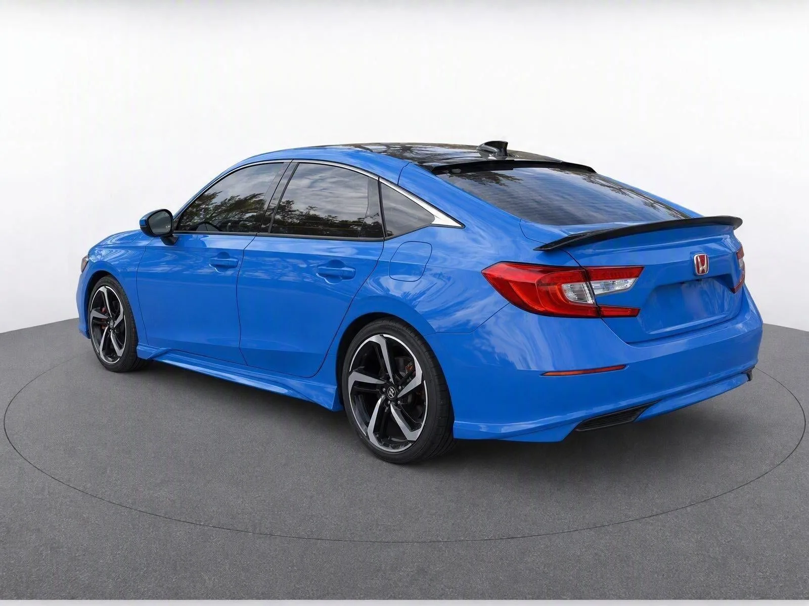 2019 Honda Accord Sedan Sport 2.0T Automatic photo 5