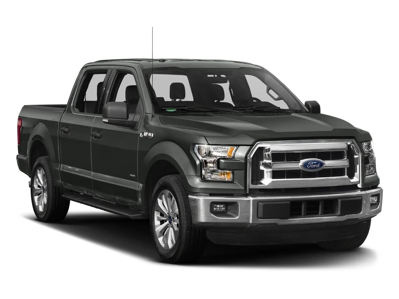 2017 Ford F-150 XLT 2WD SuperCrew 5.5' Box photo 8