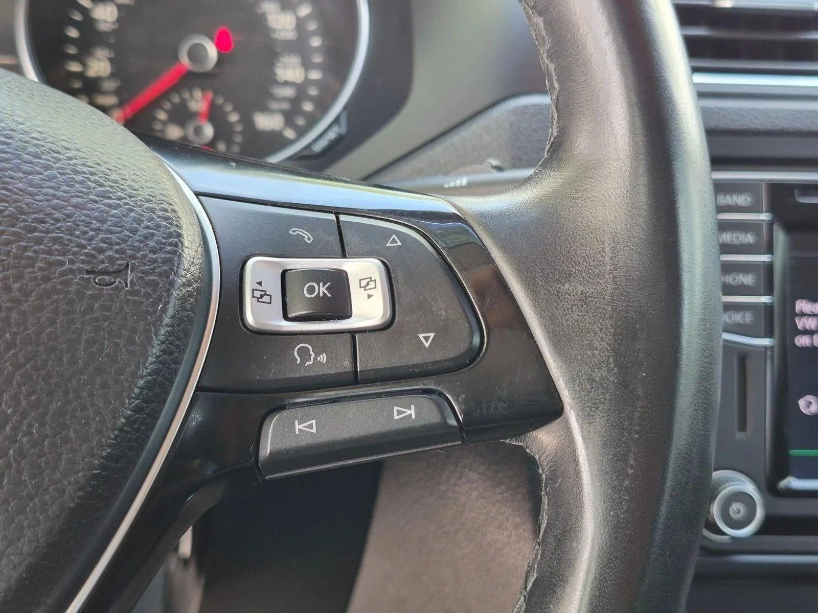 2017 Volkswagen Jetta 1.4T SE Manual photo 12