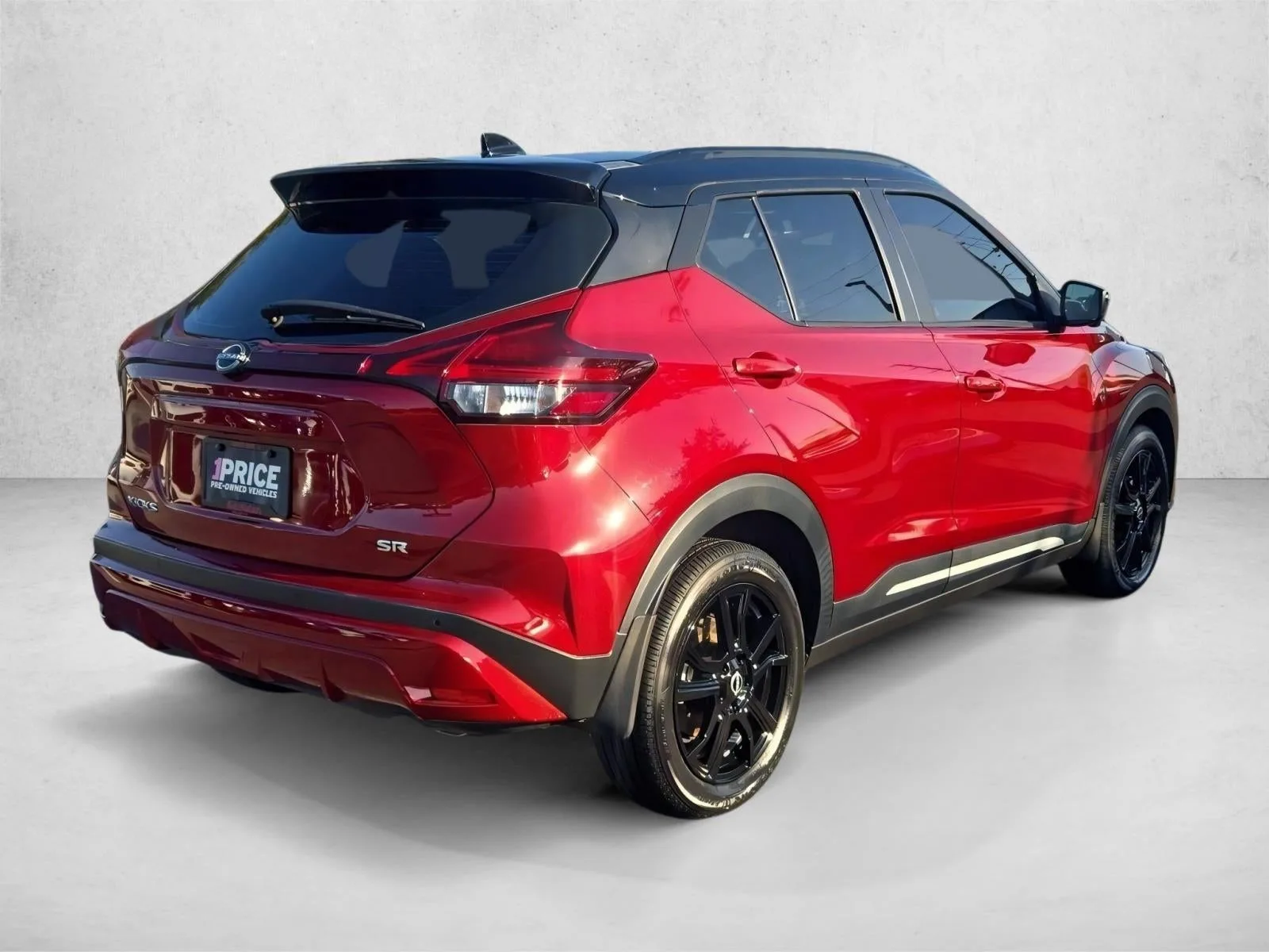 2024 Nissan Kicks SR FWD photo 5