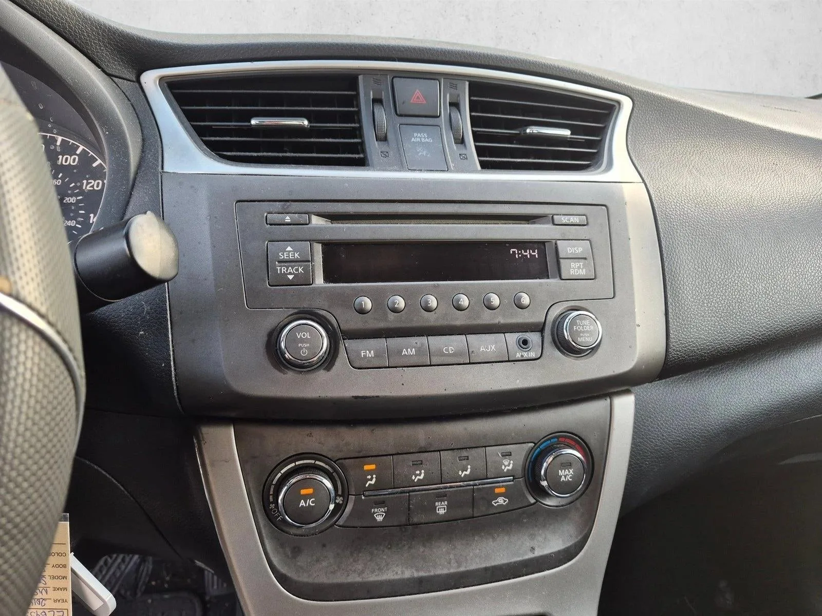 2014 Nissan Sentra 4dr Sdn I4 CVT S photo 8