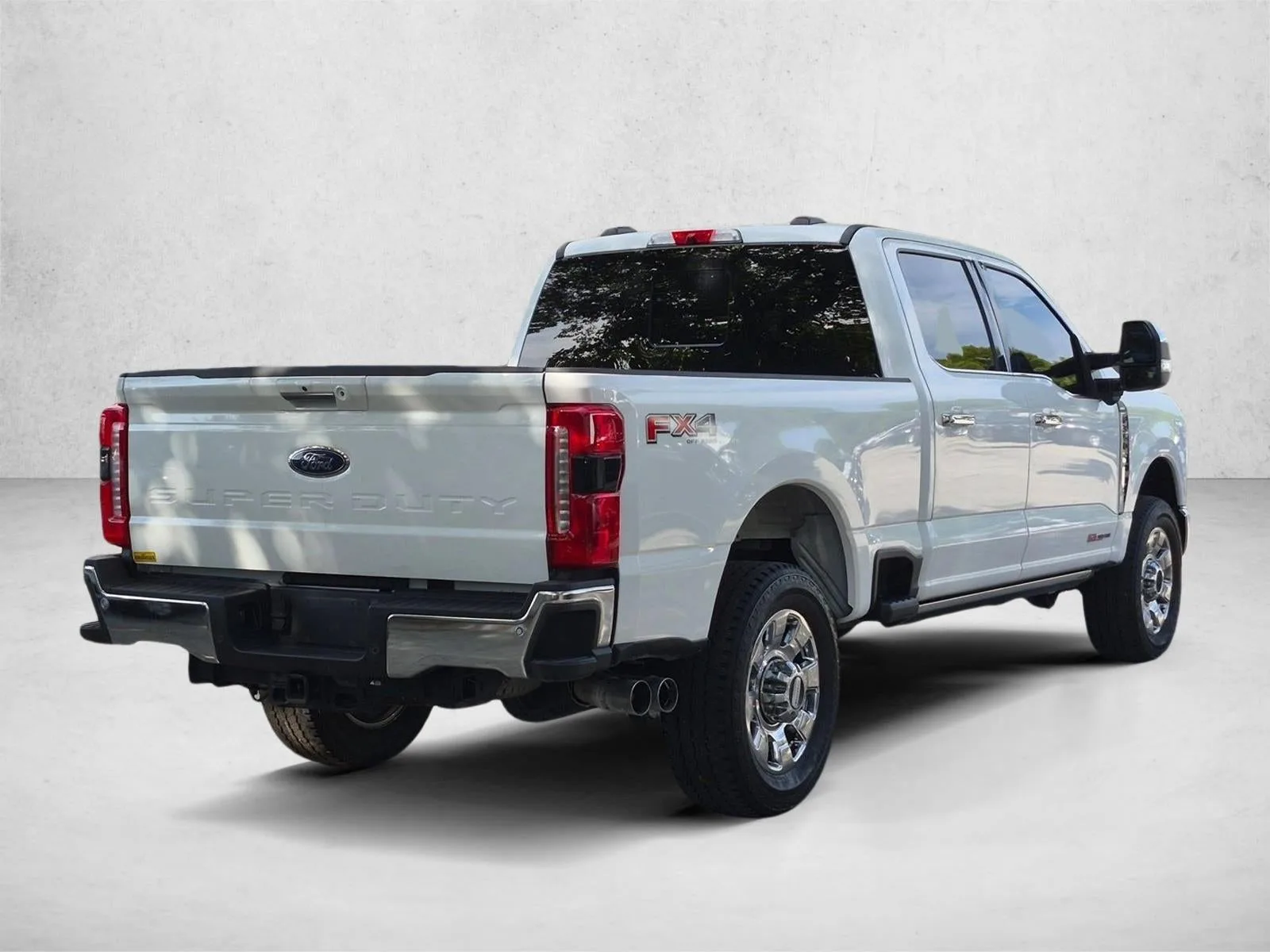 2024 Ford F-350 Lariat photo 5