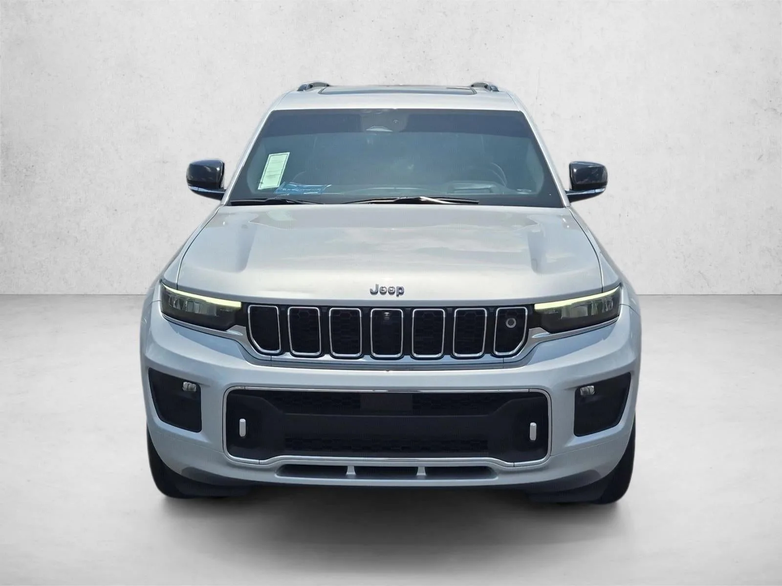 2021 Jeep Grand Cherokee L Overland 4x4 photo 2