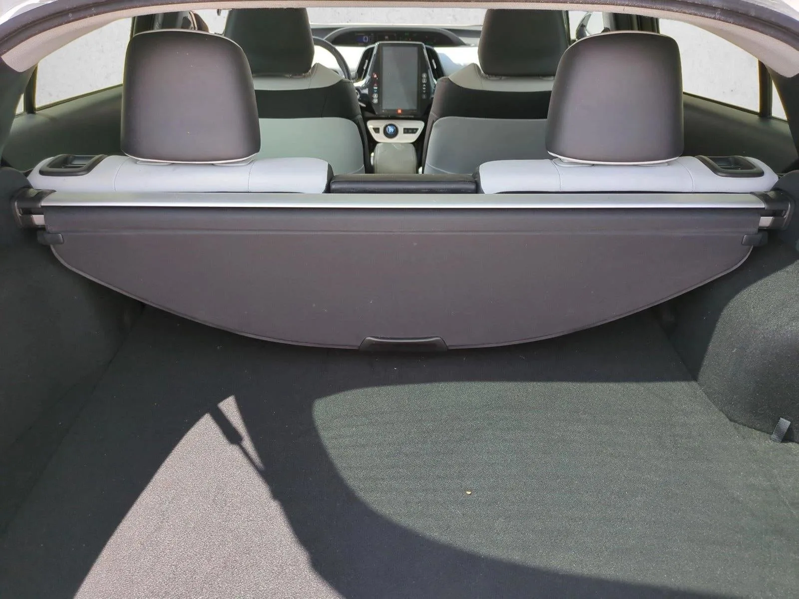2018 Toyota Prius Prime Advanced (Natl) photo 6