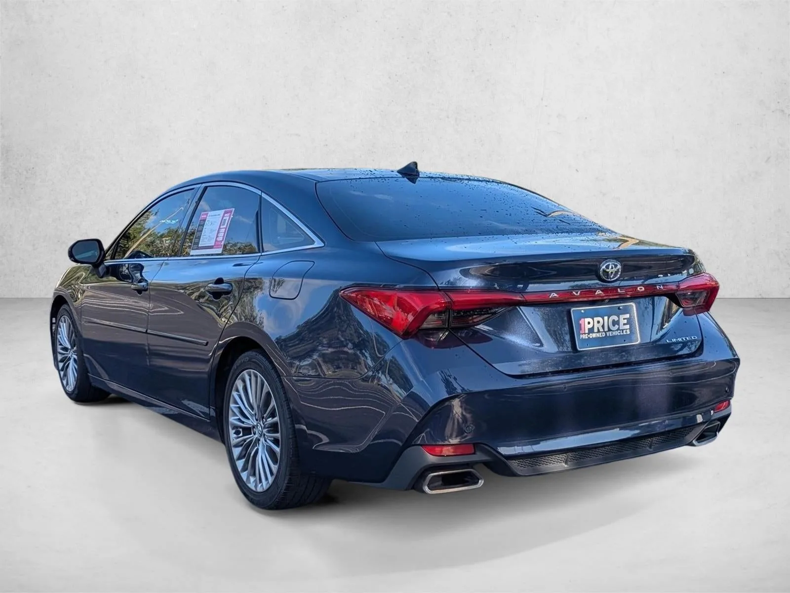 2020 Toyota Avalon Limited (Natl) photo 7