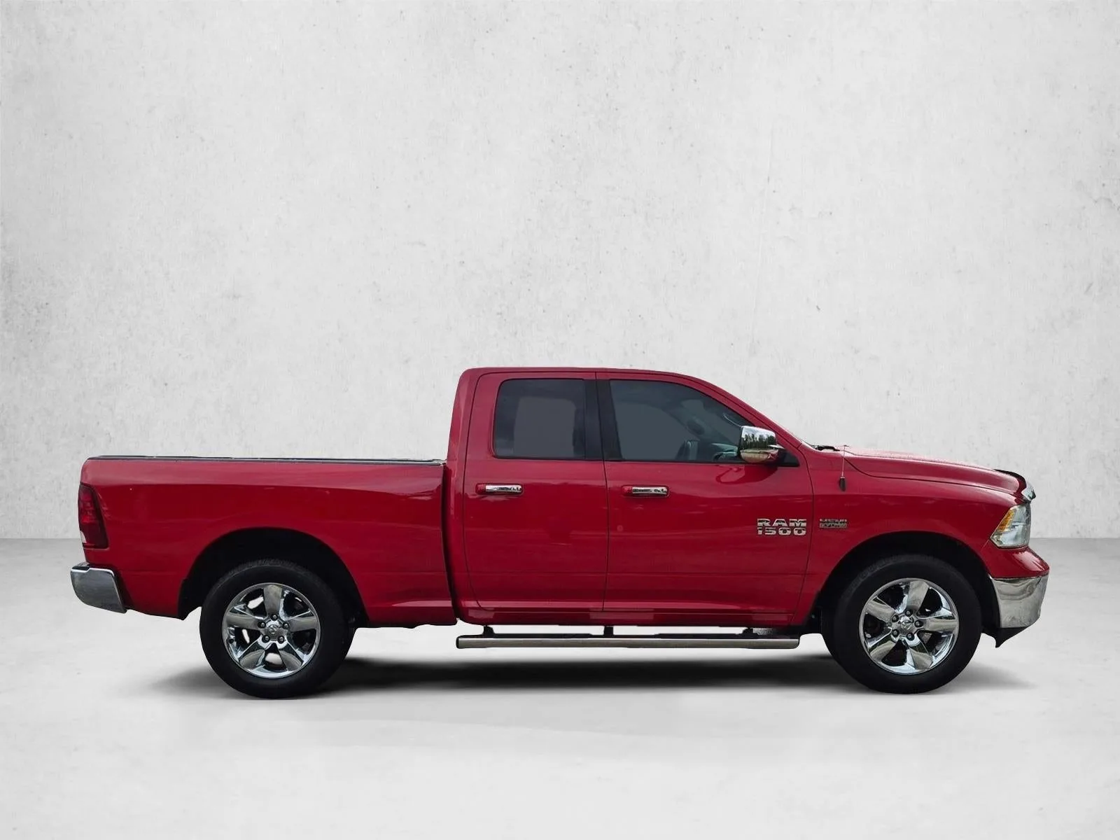 2016 RAM 1500 4WD Quad Cab 6.4 Ft Box Big Horn photo 4
