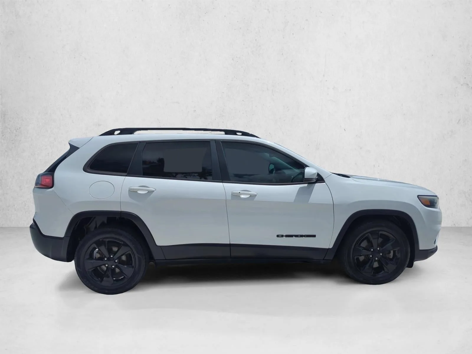 2020 Jeep Cherokee Altitude FWD photo 4