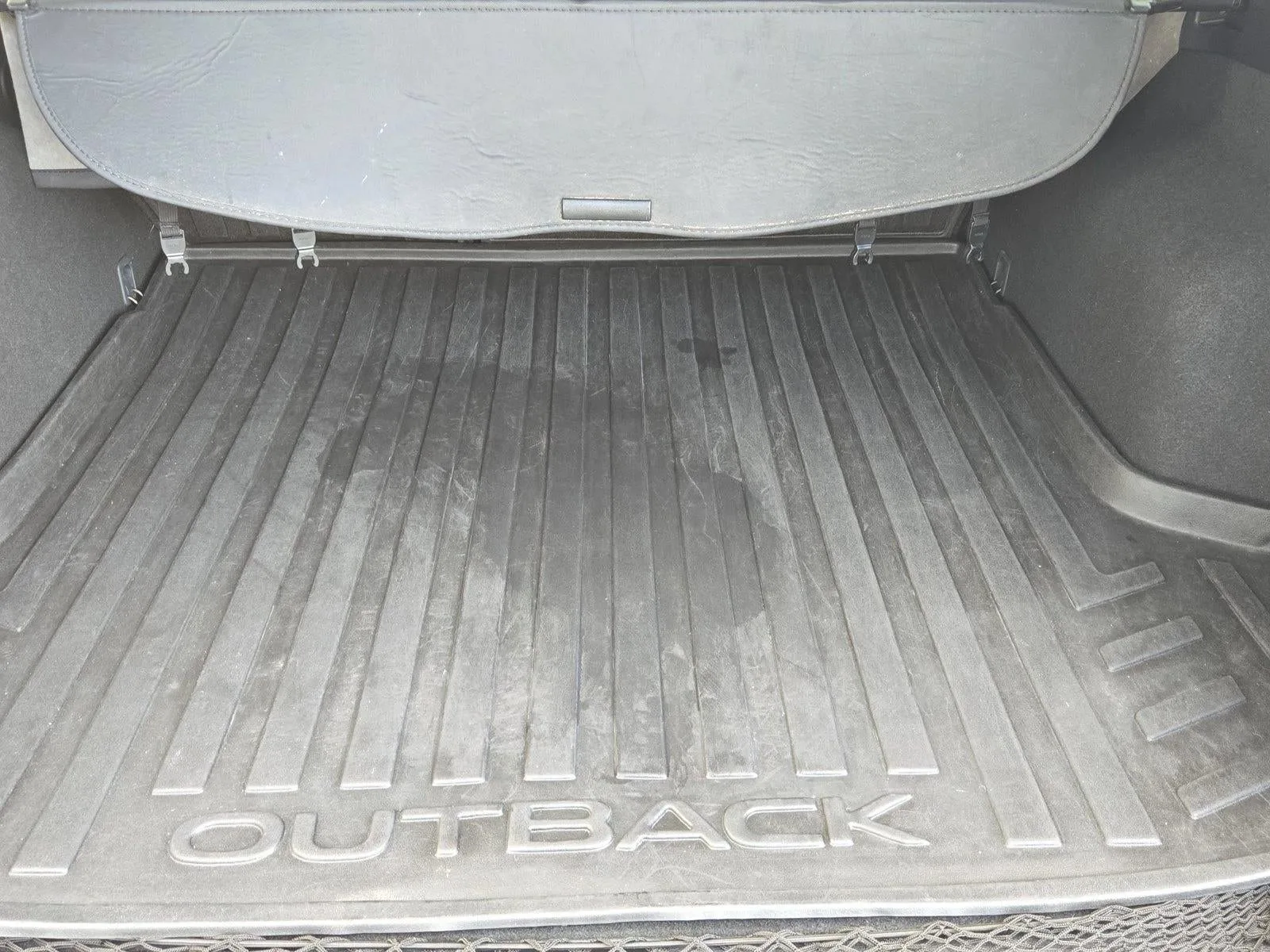 2015 Subaru Outback 2.5i Limited photo 6