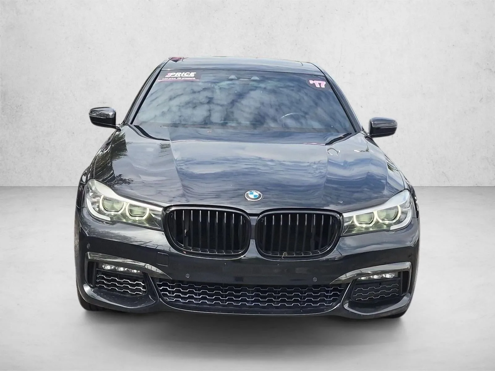 2018 BMW 740i 740i photo 2