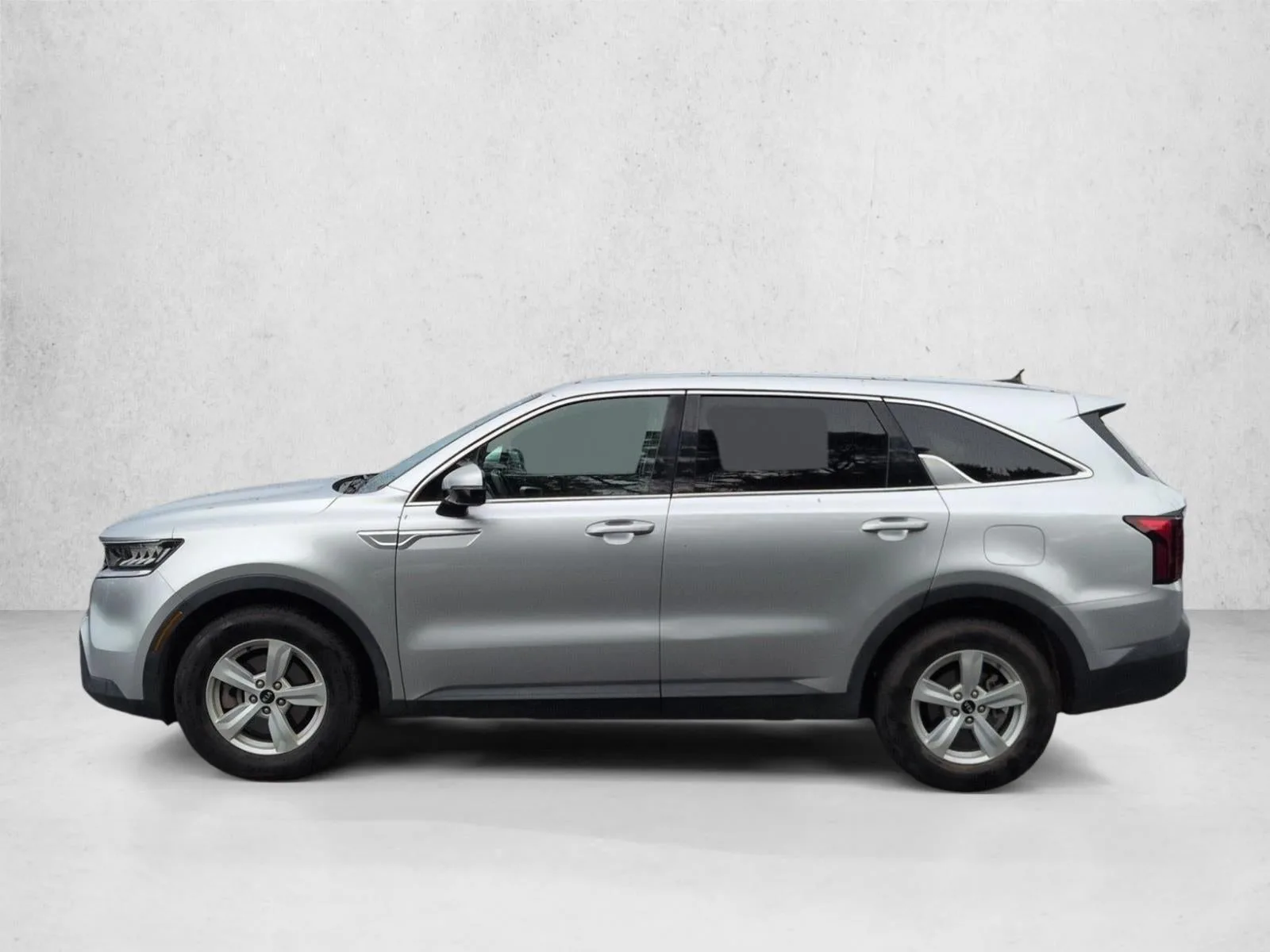 2021 Kia Sorento LX FWD photo 9