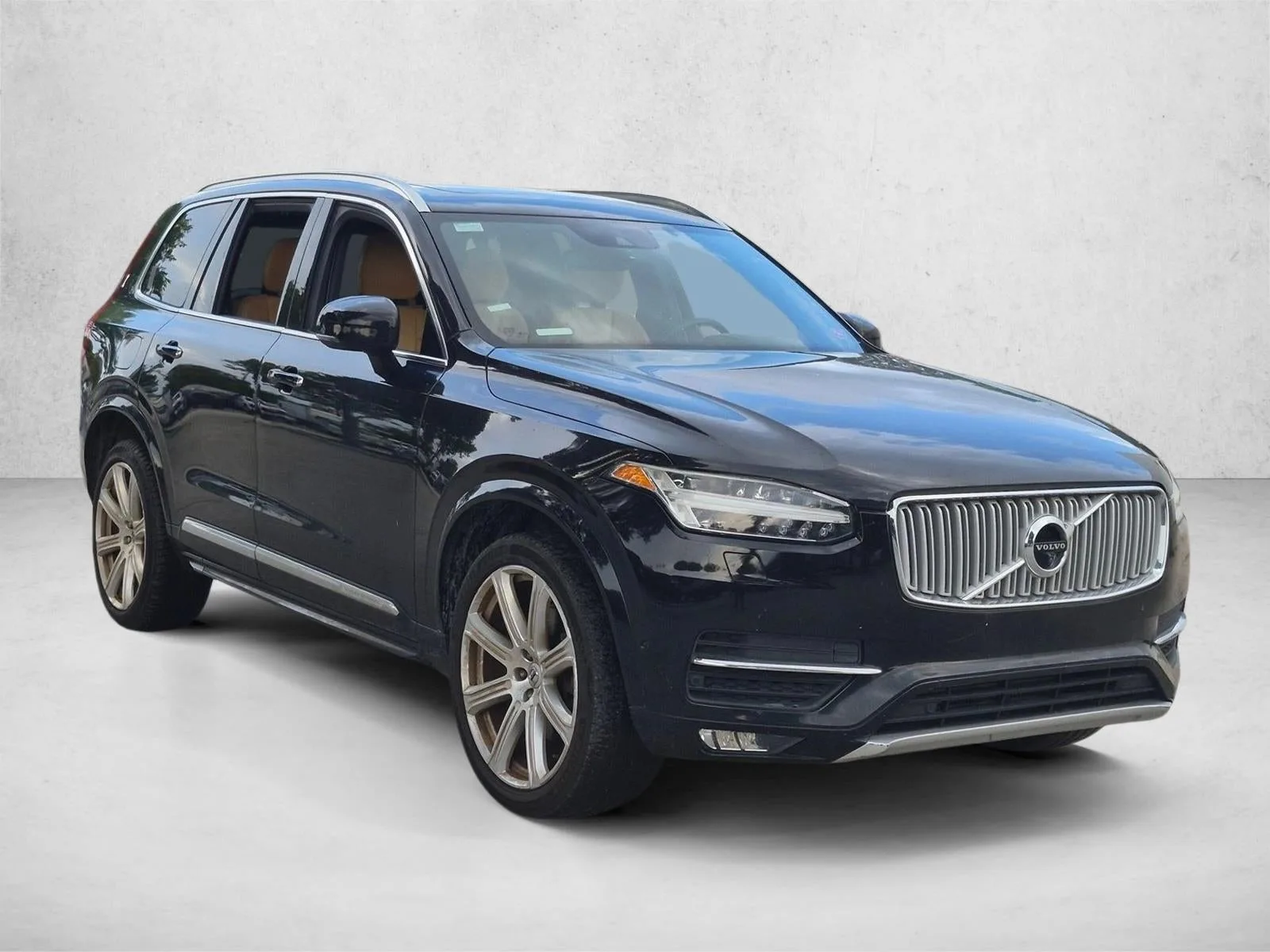 2017 Volvo XC90 Inscription photo 3