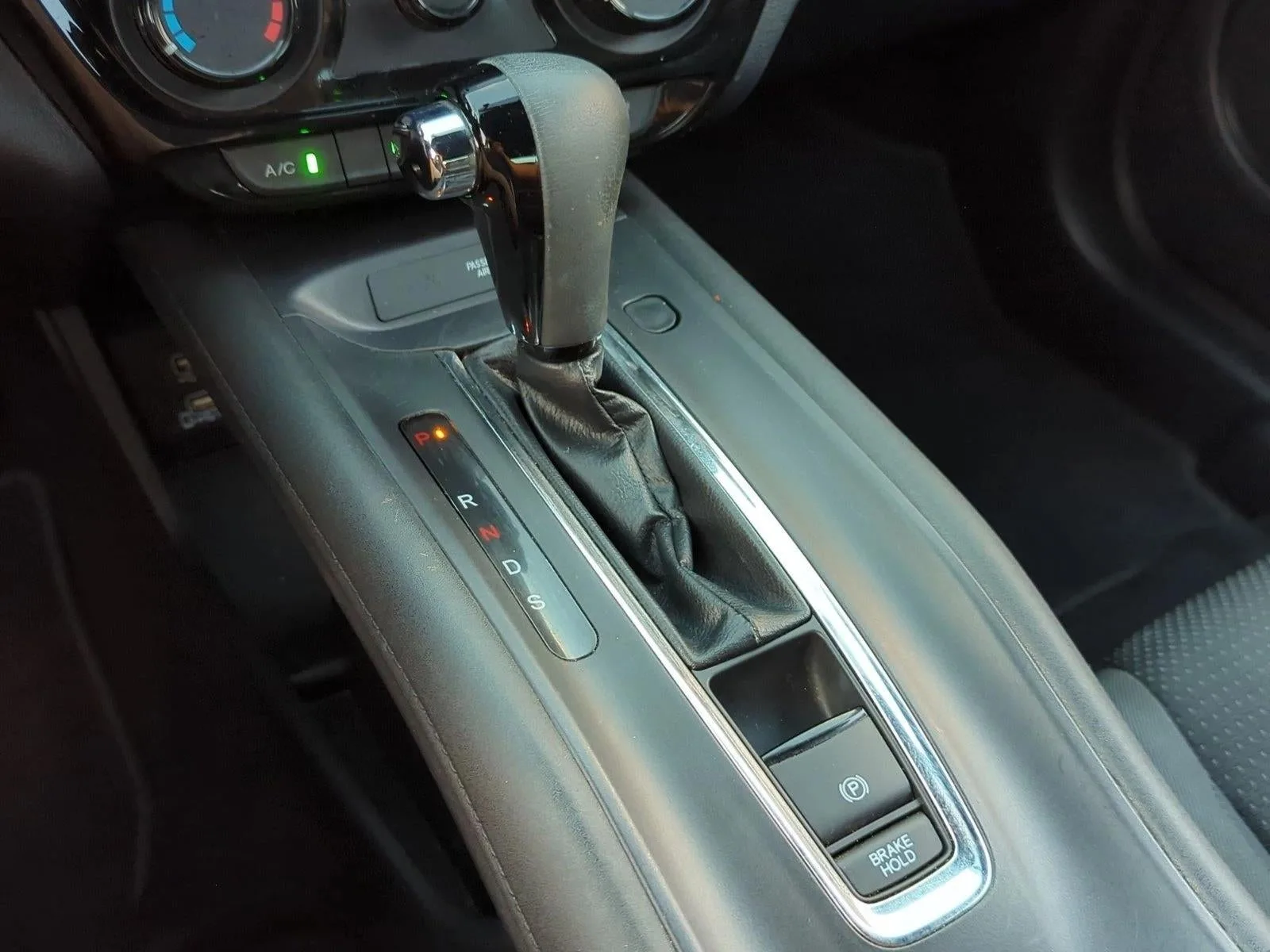 2019 Honda HR-V Sport AWD CVT photo 12