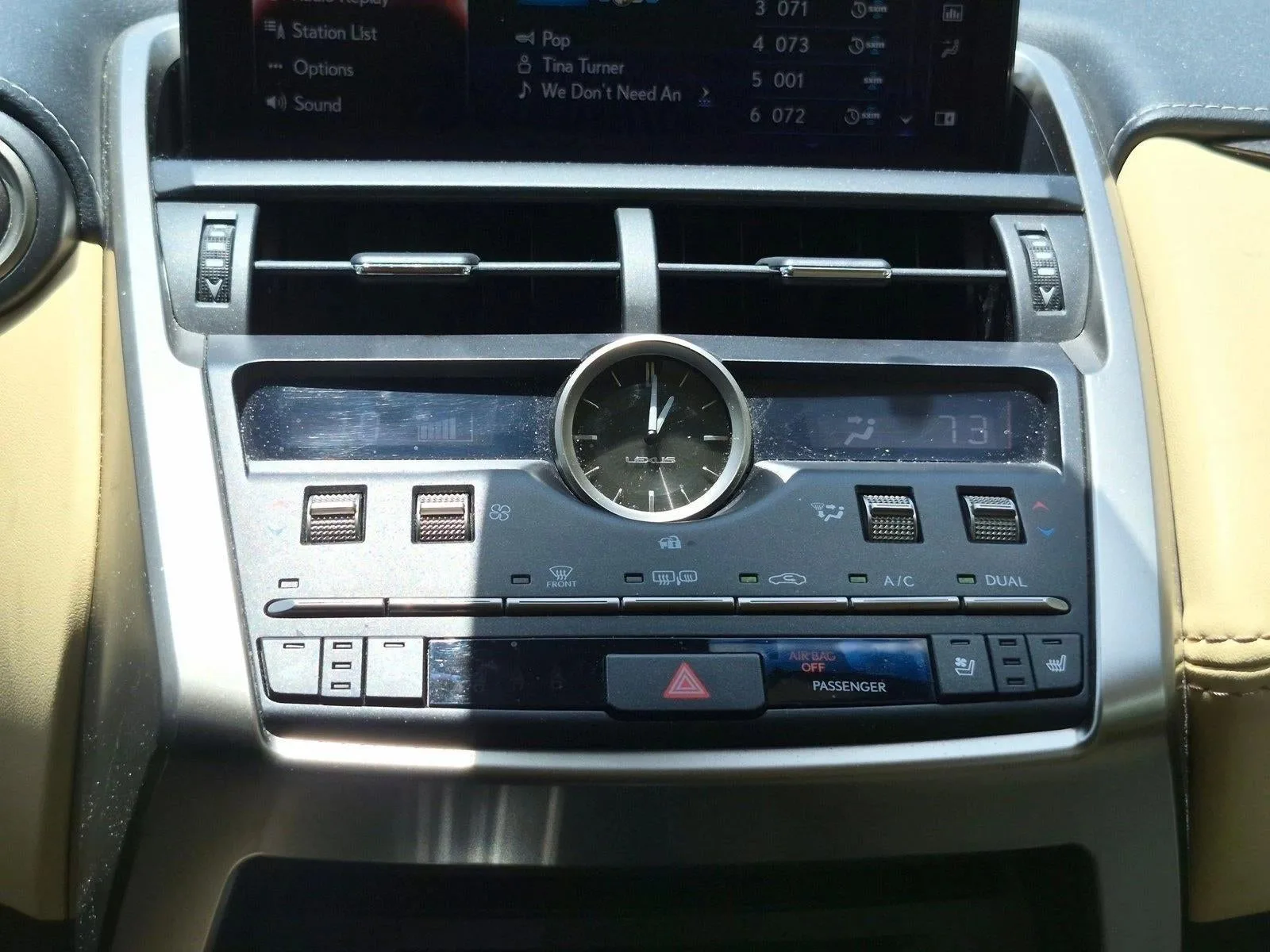 2019 Lexus NX 300 photo 12