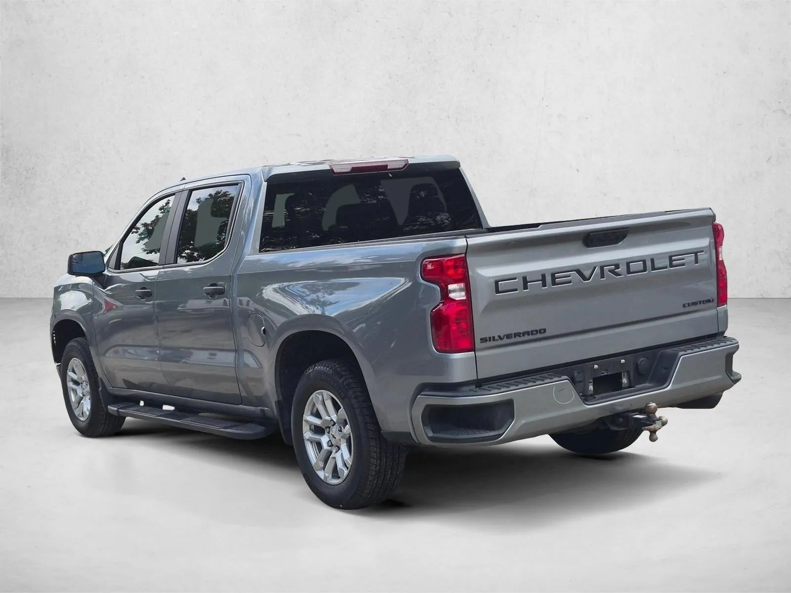 2024 Chevrolet Silverado 1500 Custom photo 4