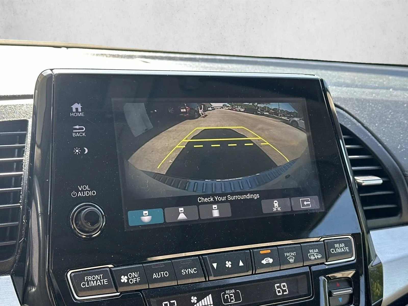 2018 Honda Odyssey Elite Auto photo 12