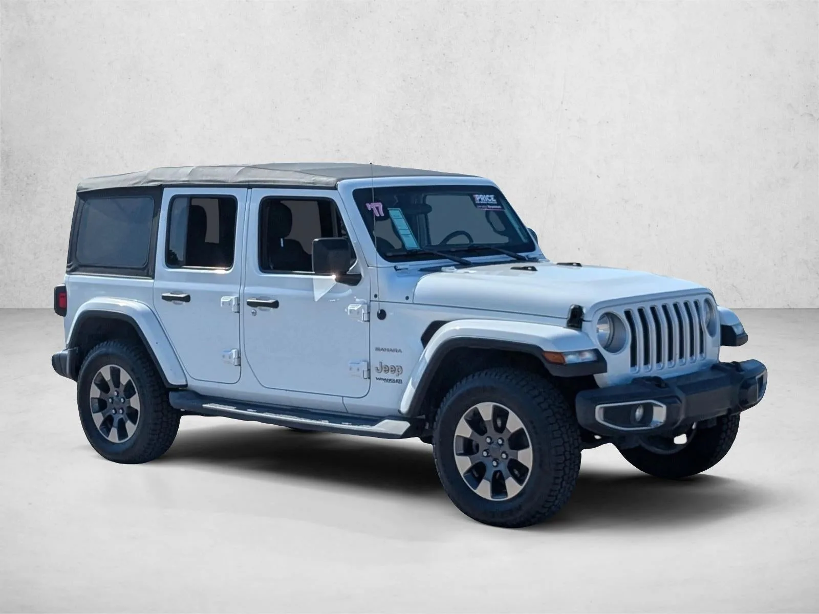 2018 Jeep Wrangler Unlimited Sahara 4x4 photo 3