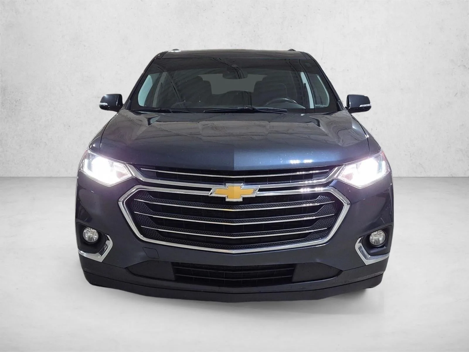 2020 Chevrolet Traverse FWD 1LT photo 2