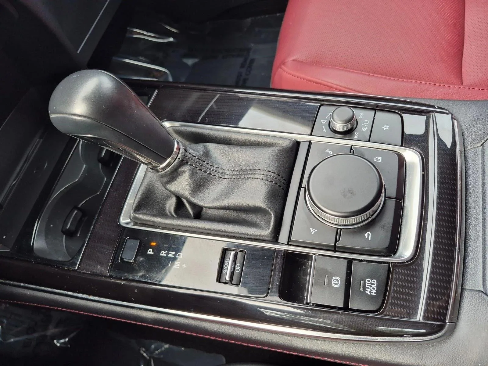 2024 Mazda CX-30 2.5 S Carbon Edition photo 12