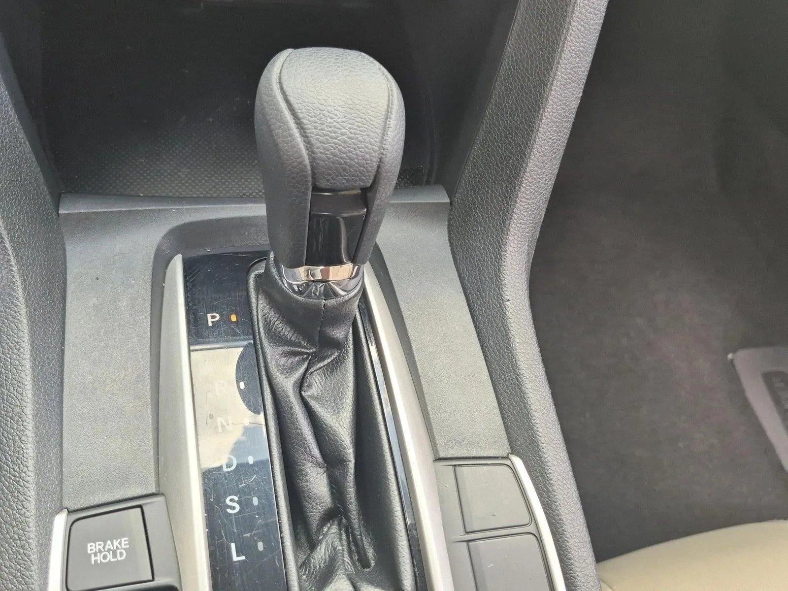 2019 Honda Civic Sedan LX CVT photo 12