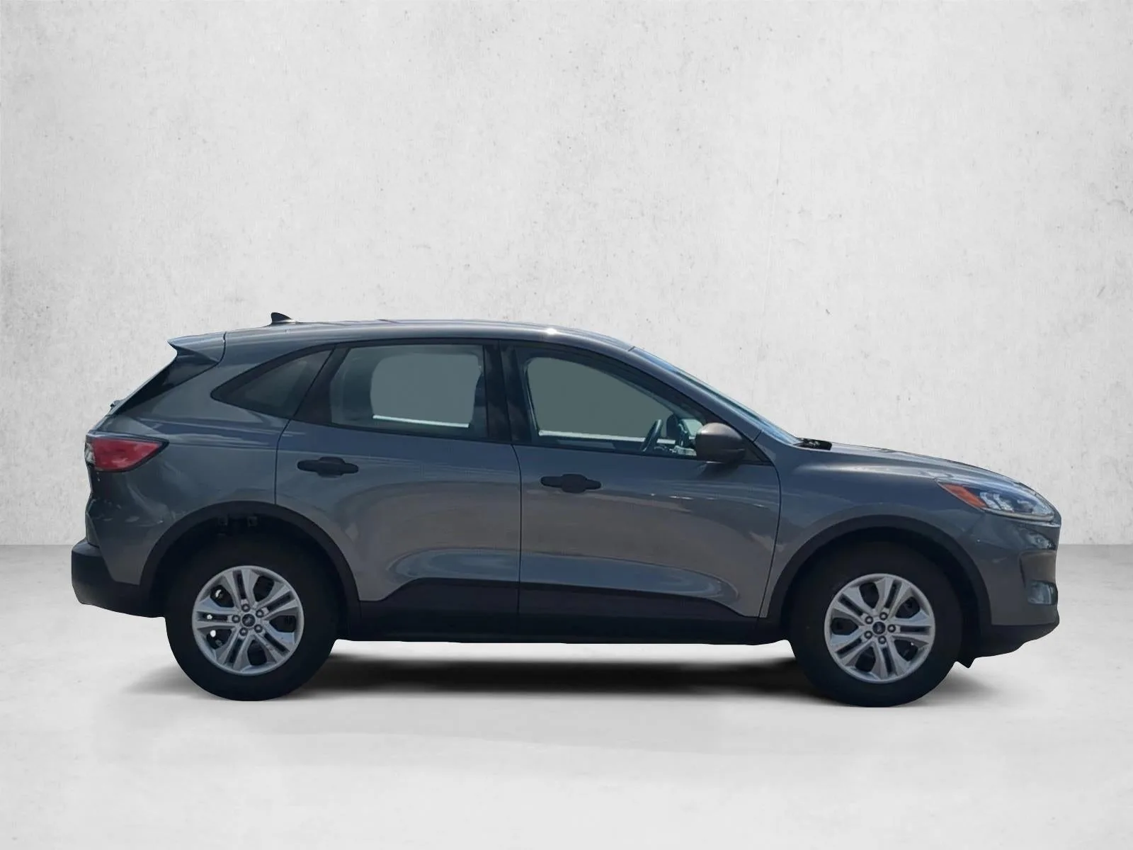 2022 Ford Escape S photo 4
