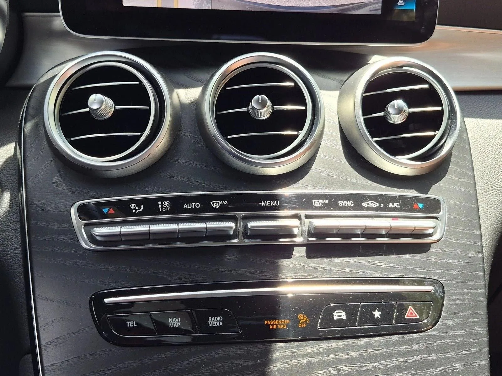 2020 Mercedes-Benz GLC GLC 300 SUV photo 10