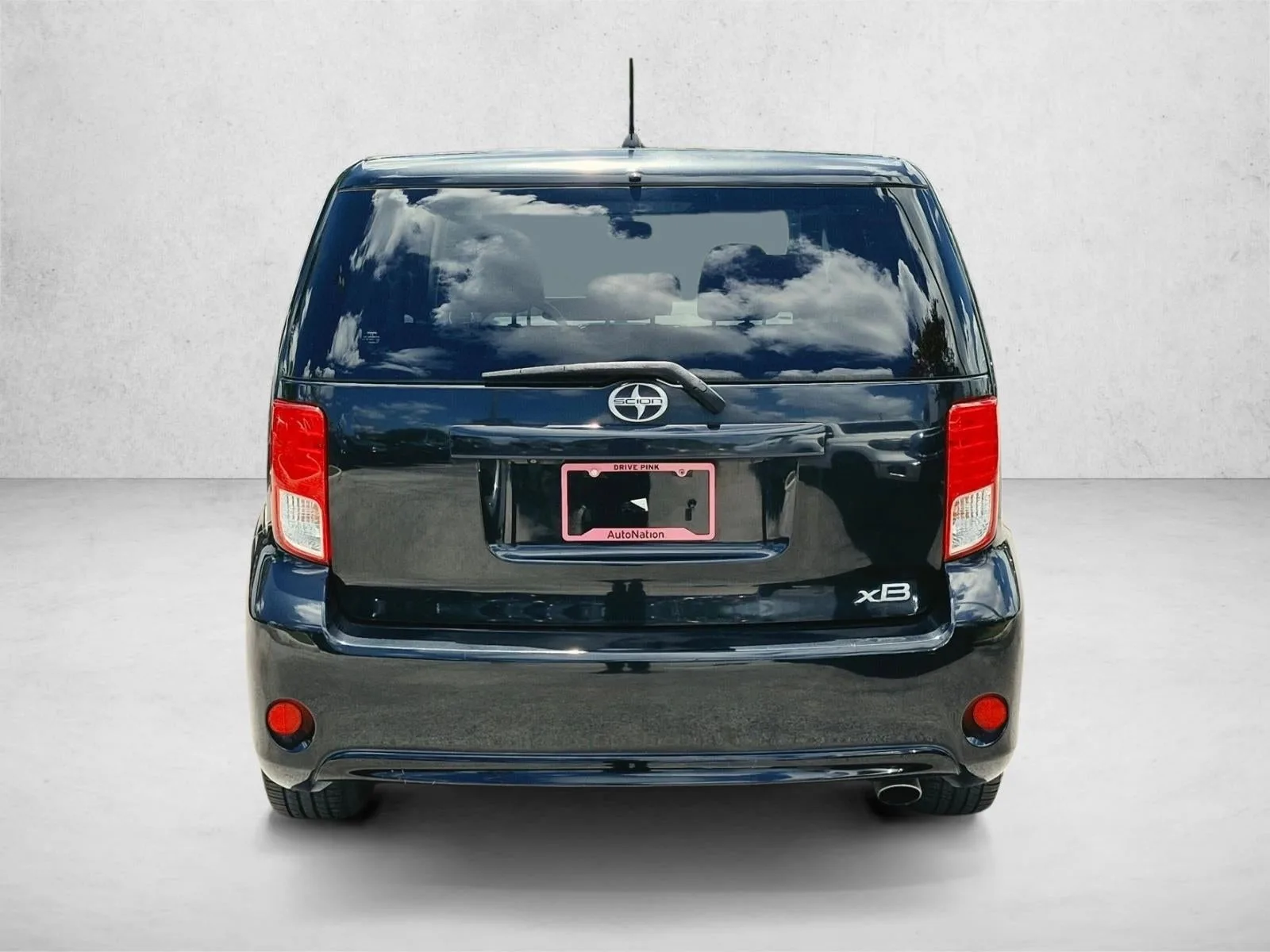 2015 Scion xB 5dr Wgn Auto 686 Parklan Edition (Natl) photo 6