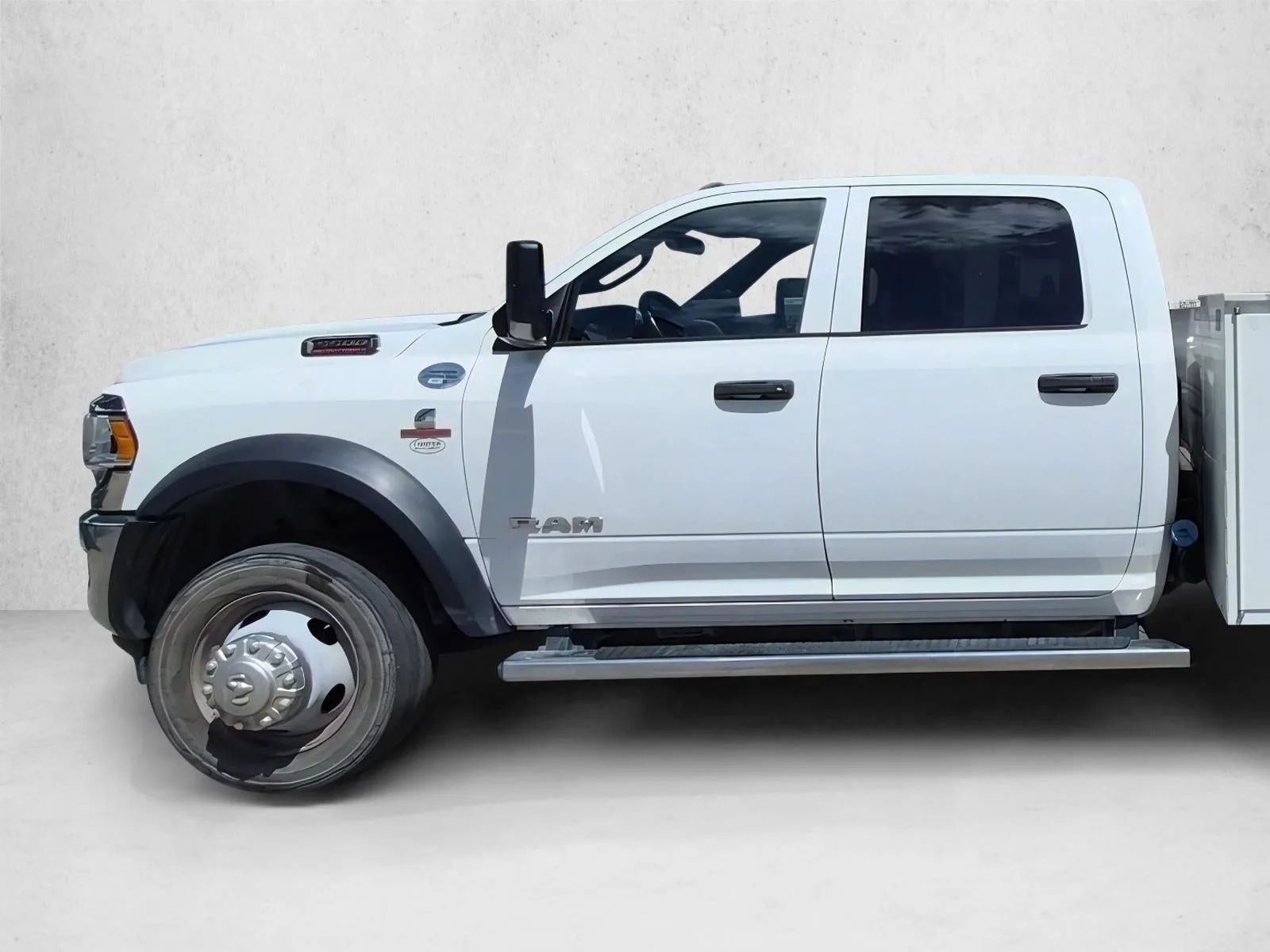 2022 RAM 5500 Chassis Cab Tradesman photo 5