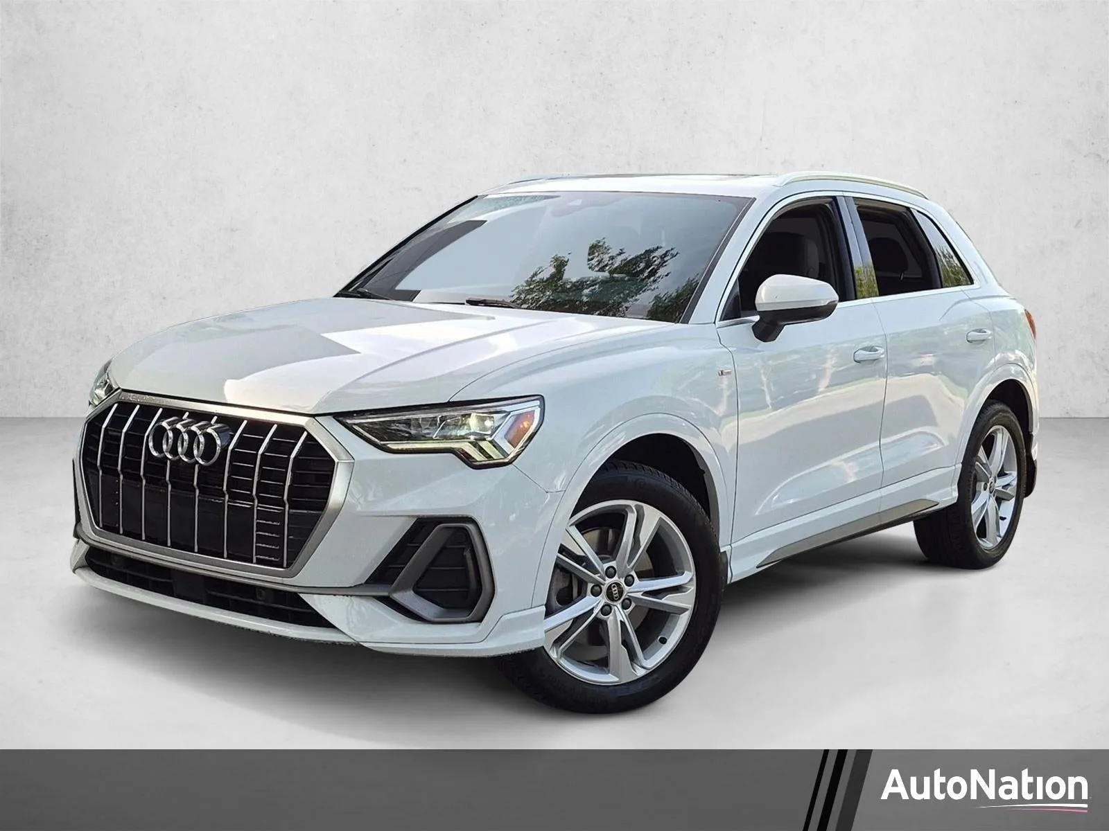 2022 Audi Q3