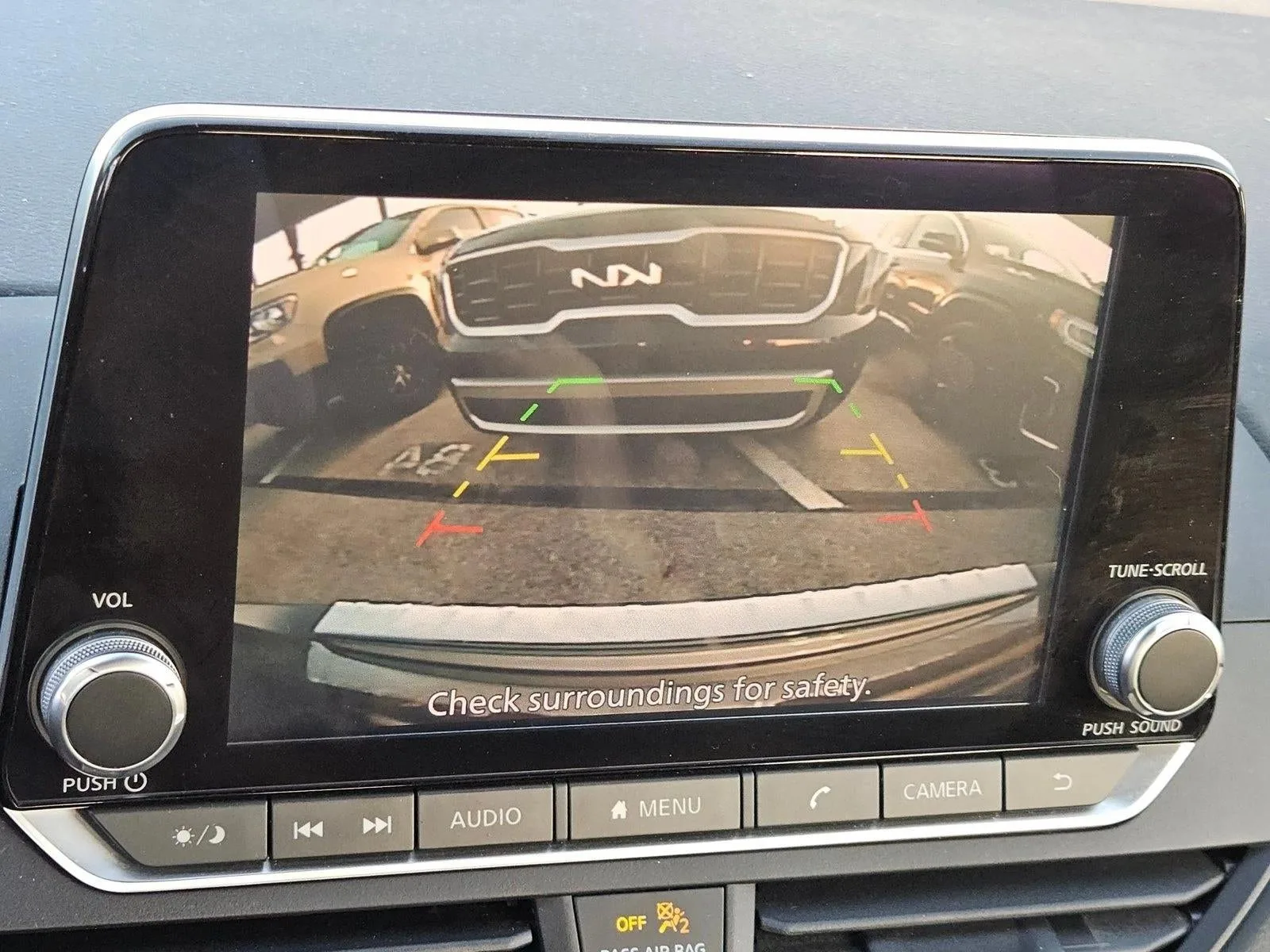 2022 Nissan Altima 2.5 SV Sedan photo 11