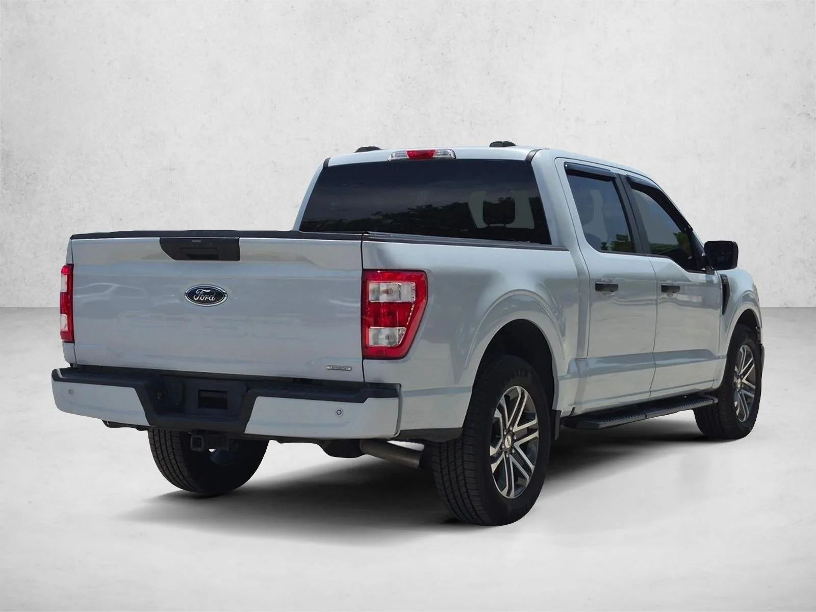 2022 Ford F-150 XL photo 5