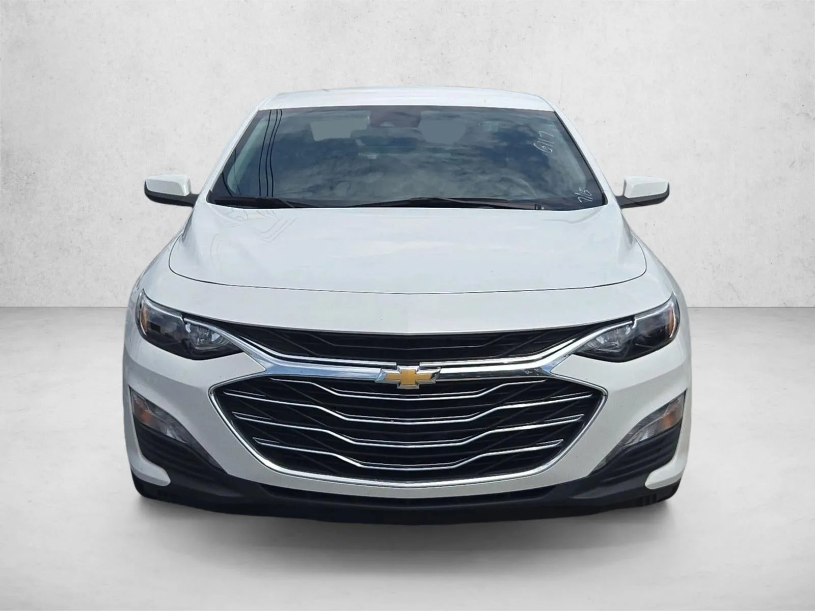 2024 Chevrolet Malibu 1LT photo 2