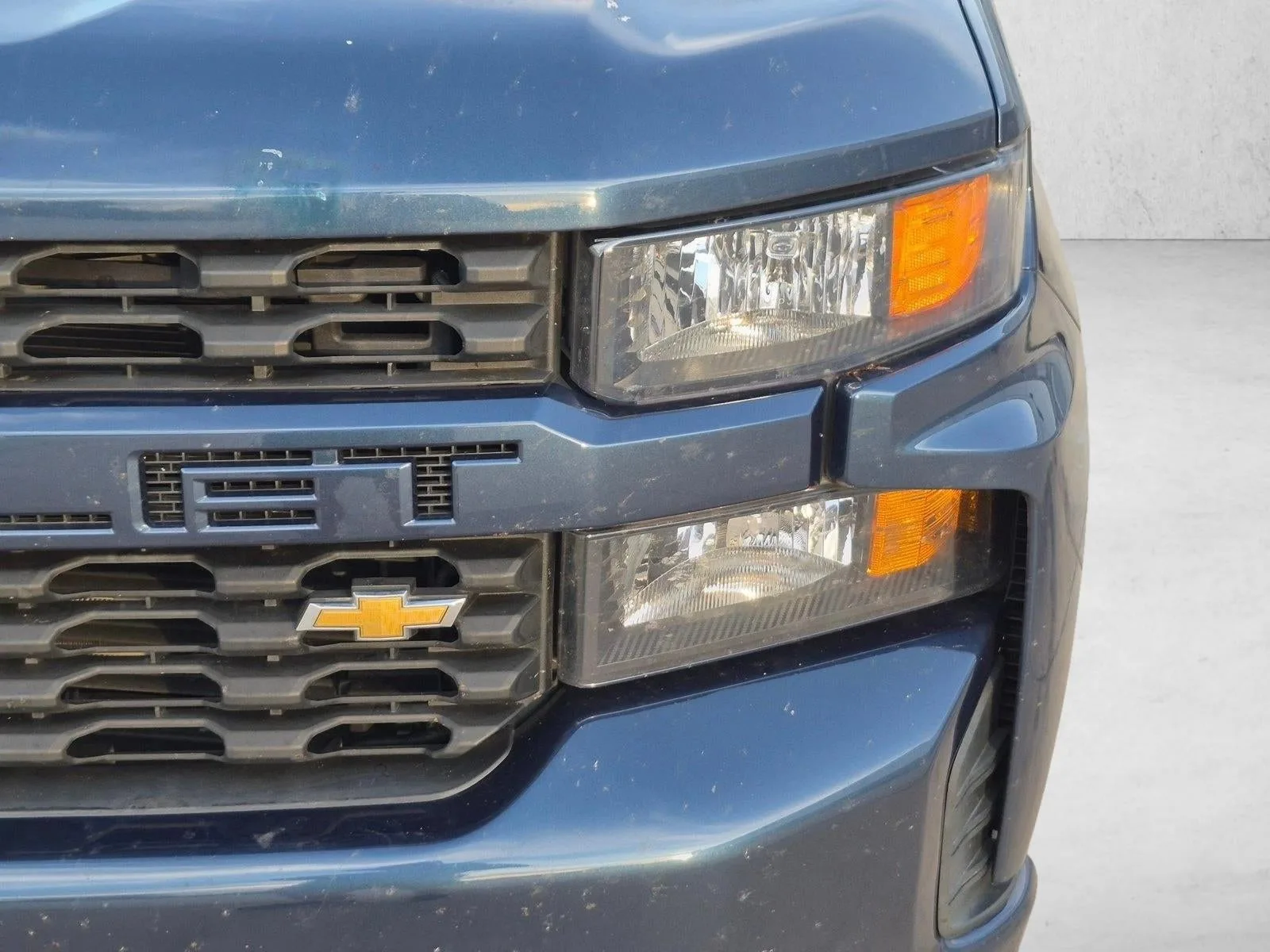 2021 Chevrolet Silverado 1500 Crew Cab Short Box 2-Wheel Drive Custom photo 9