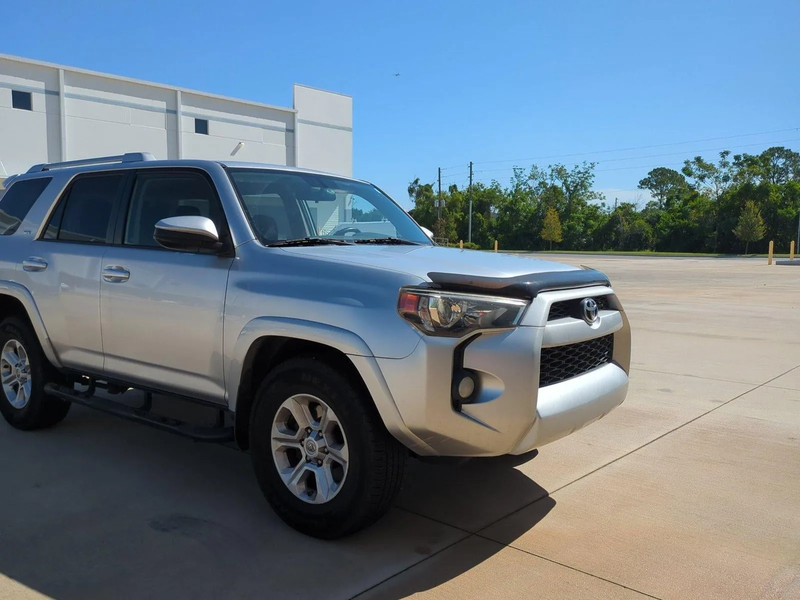 2018 Toyota 4Runner SR5 2WD (Natl) photo 3