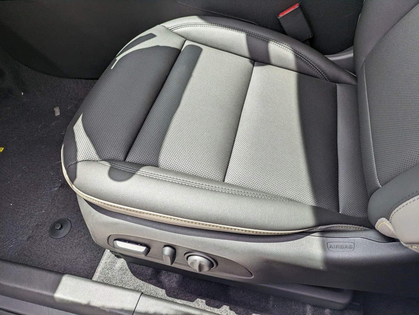 2025 Chevrolet Trax ACTIV photo 4
