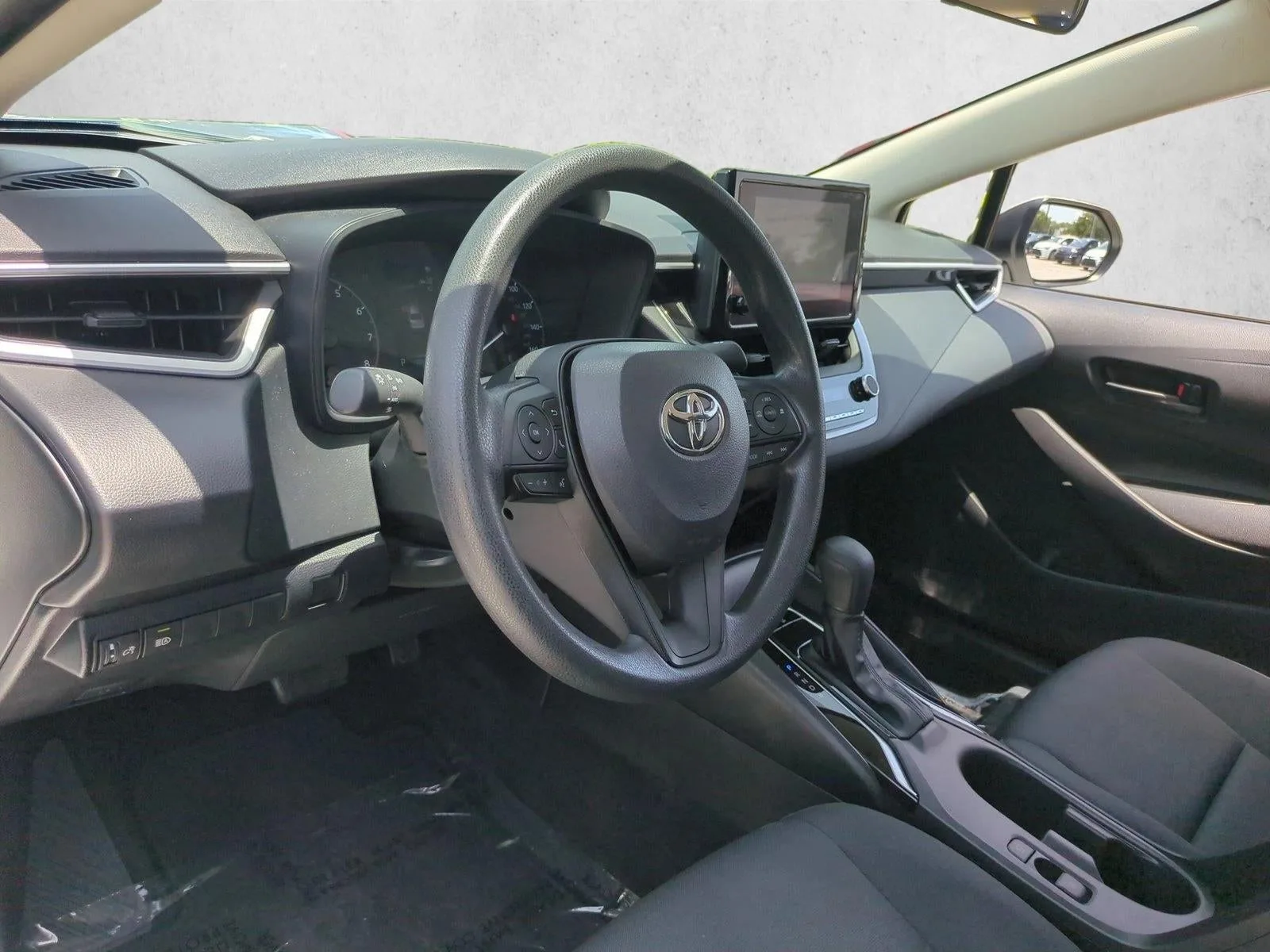 2024 Toyota Corolla LE CVT (Natl) photo 10