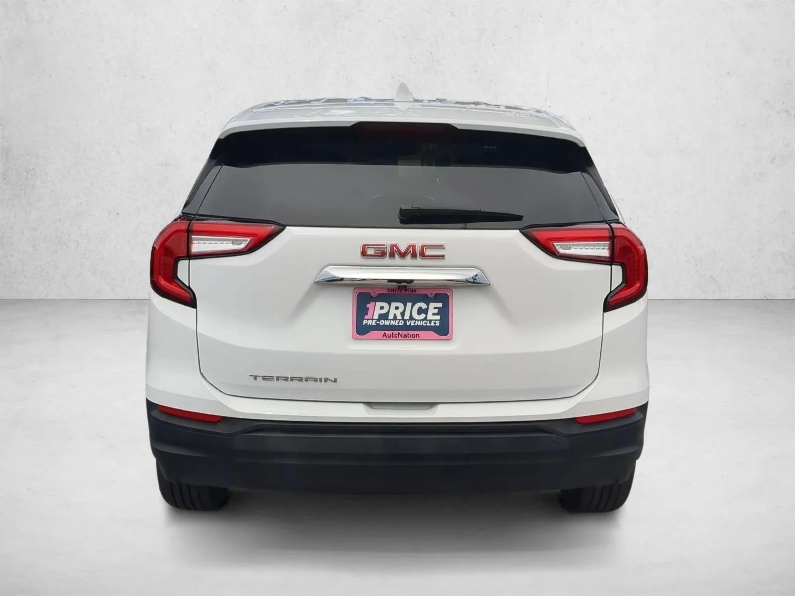 2023 GMC Terrain SLE photo 7