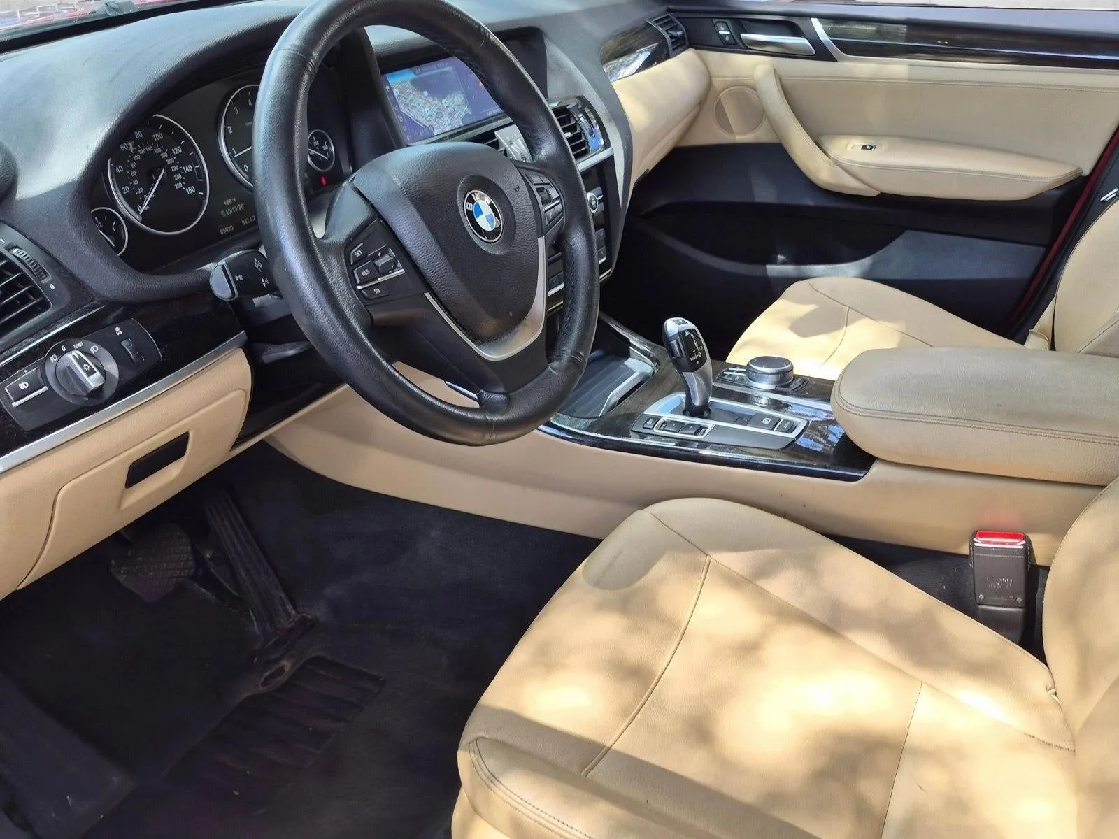 2017 BMW X3 sDrive28i photo 3