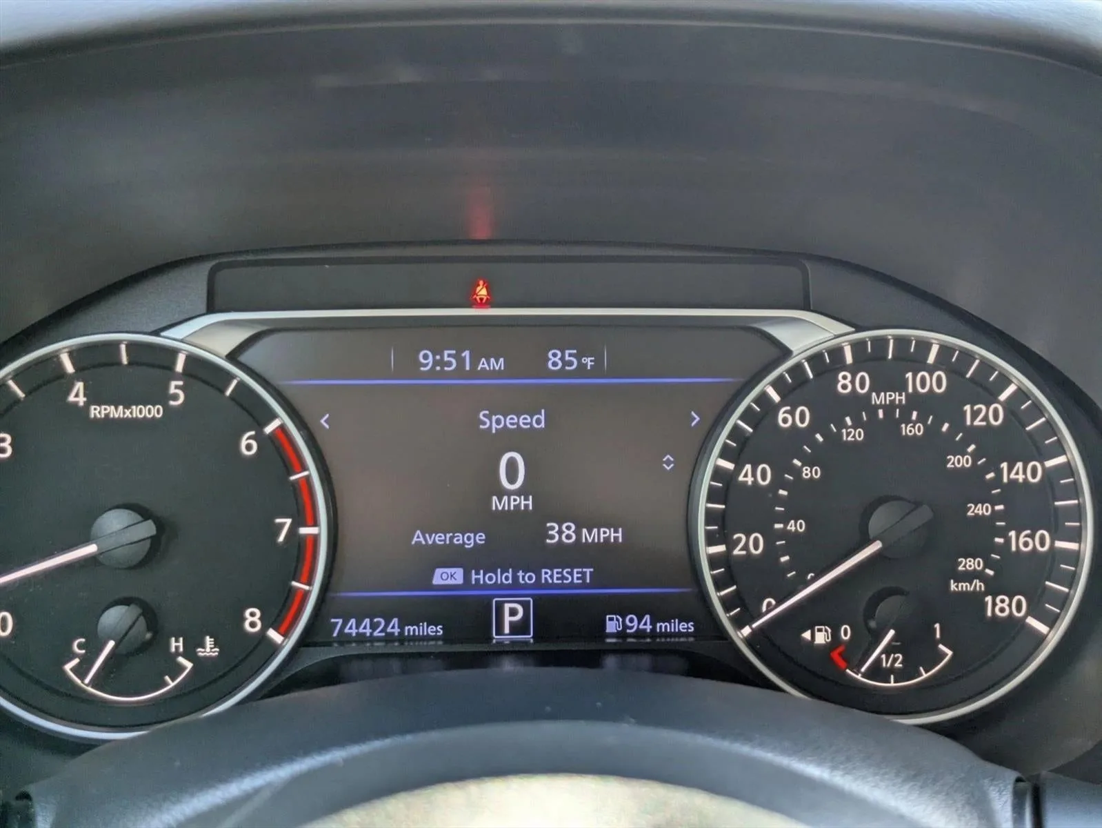 2022 Nissan Altima 2.0 SR Sedan photo 11