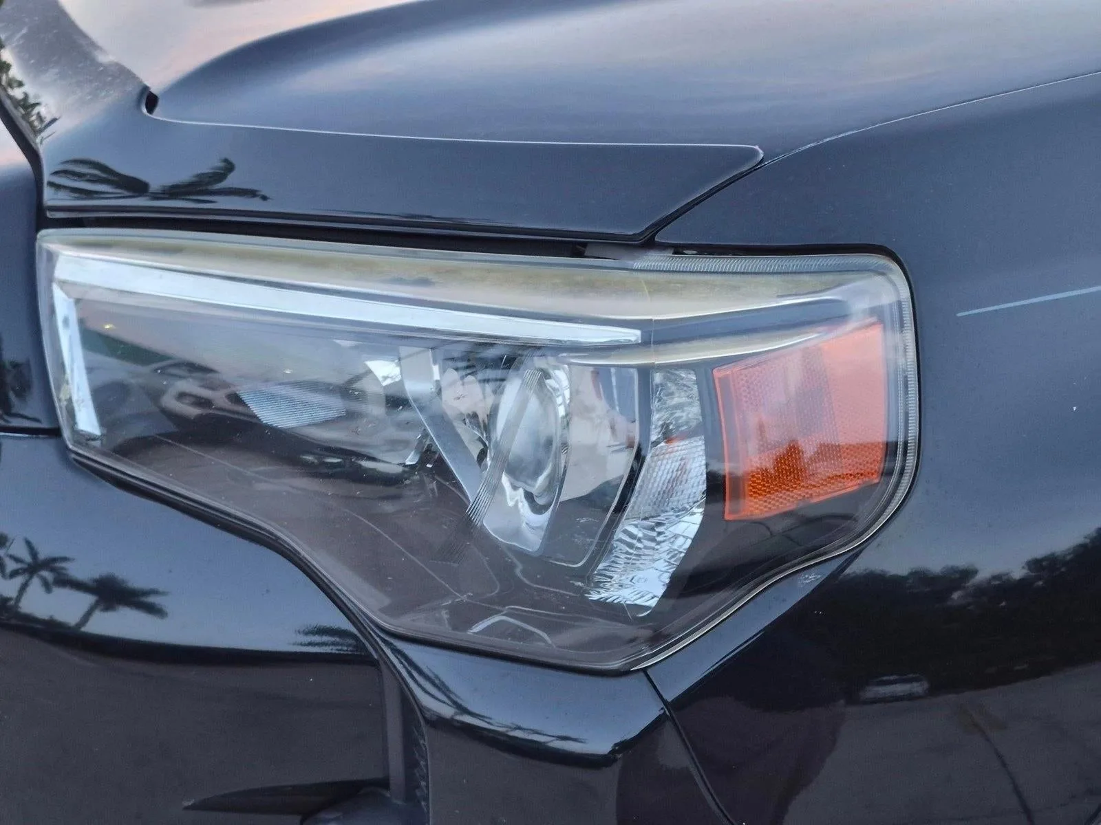 2017 Toyota 4Runner SR5 2WD (Natl) photo 5