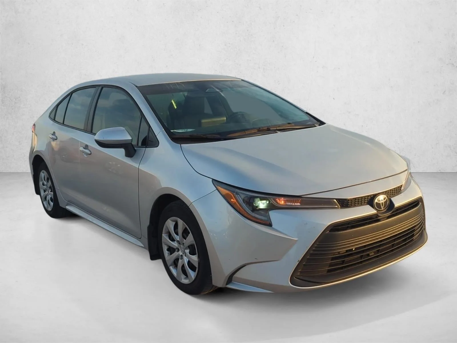 2025 Toyota Corolla LE CVT (Natl) photo 4
