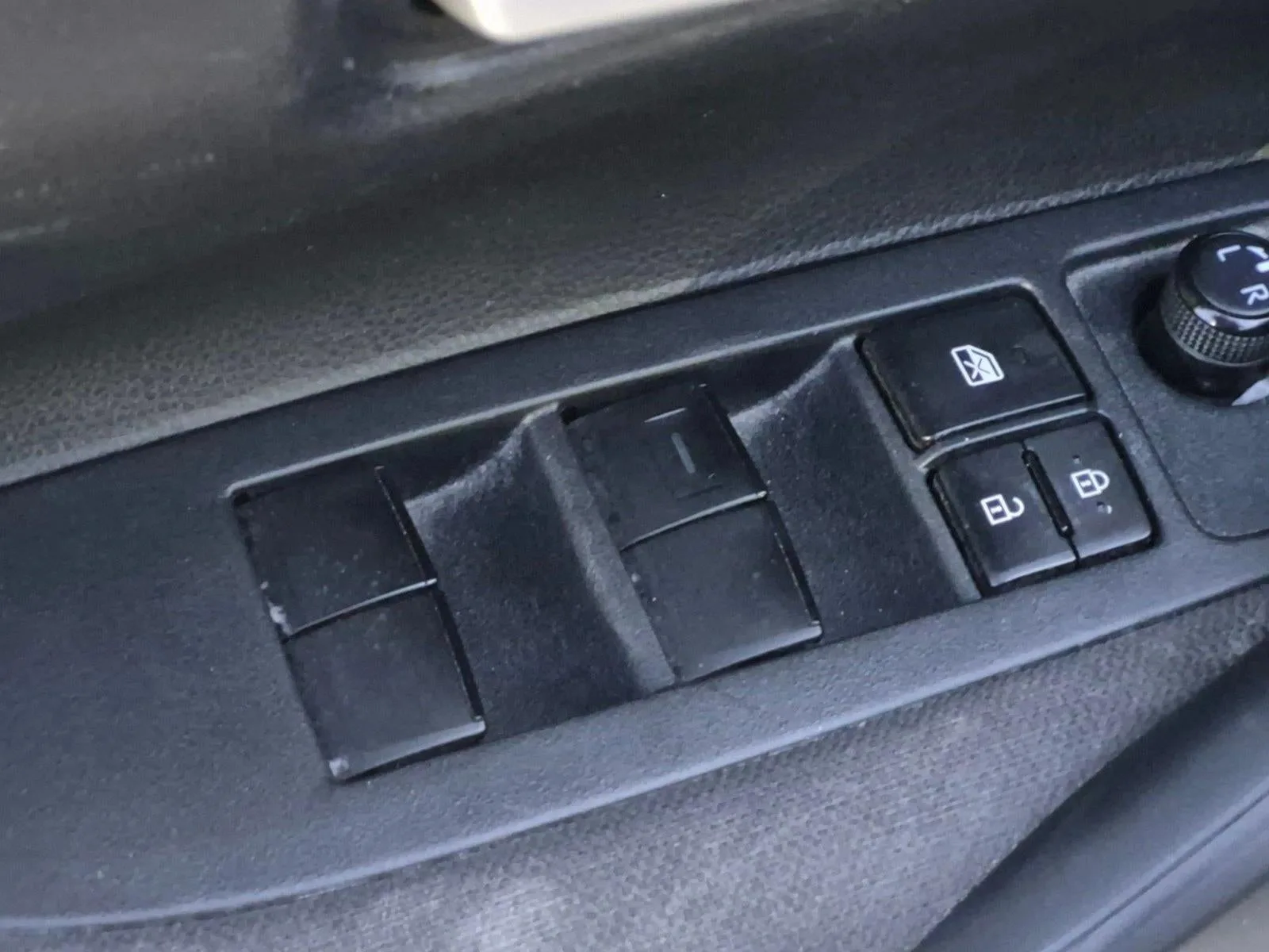 2021 Toyota Corolla LE CVT (Natl) photo 10