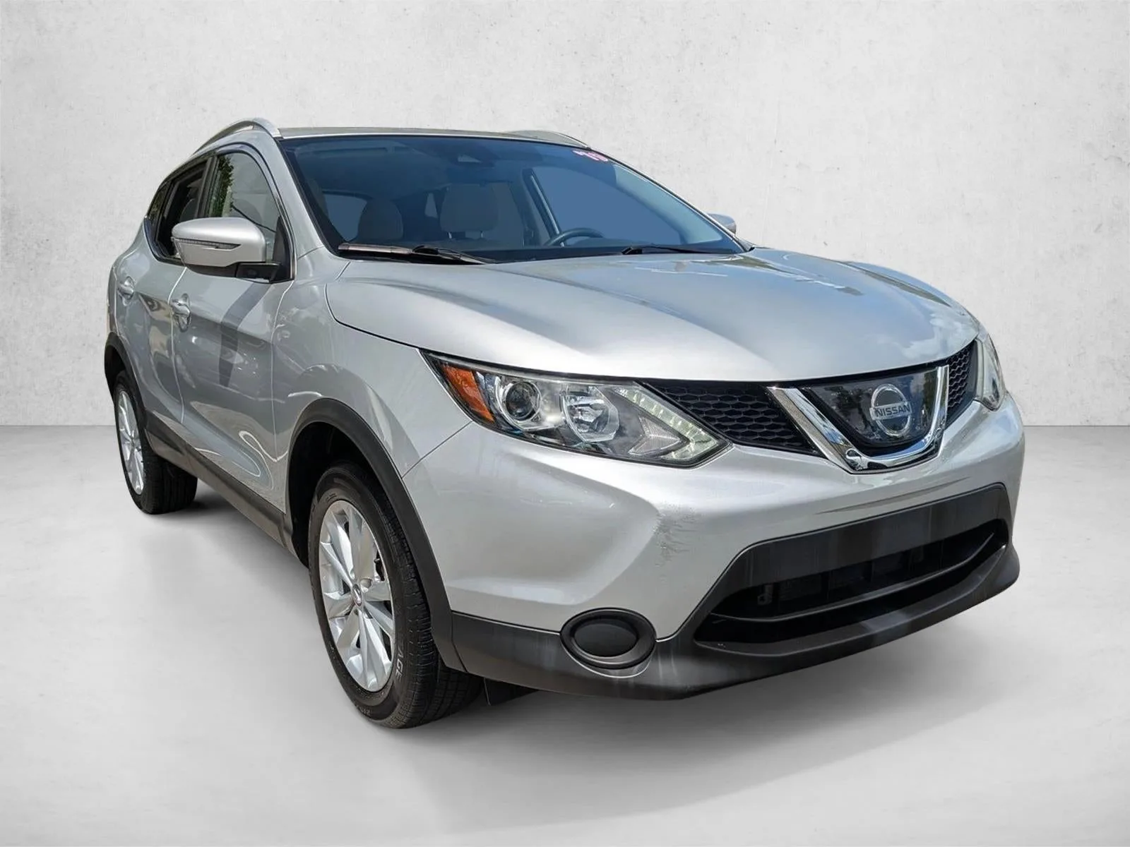 2019 Nissan Rogue Sport FWD SV photo 3
