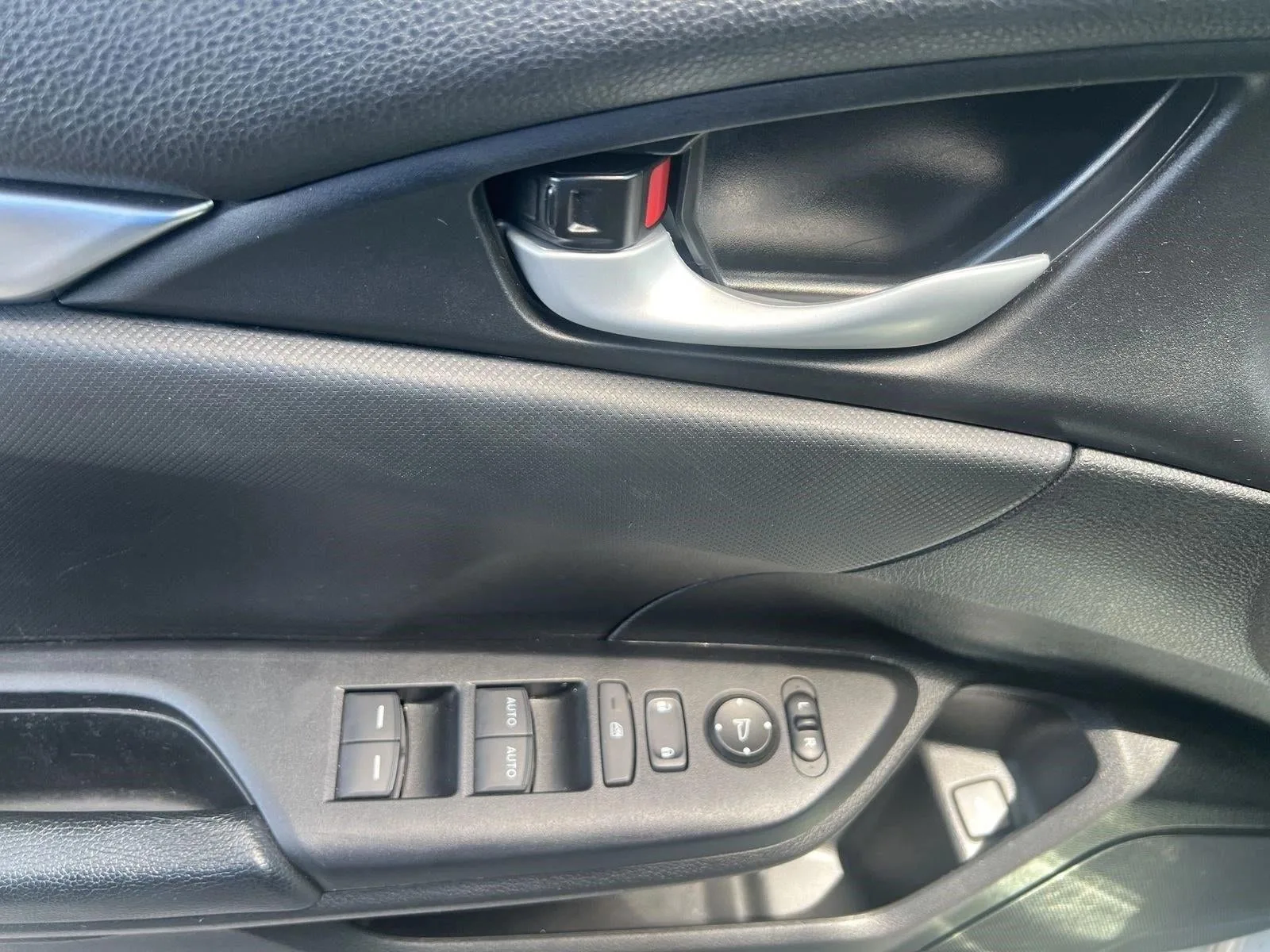 2019 Honda Civic Sedan Sport CVT photo 12