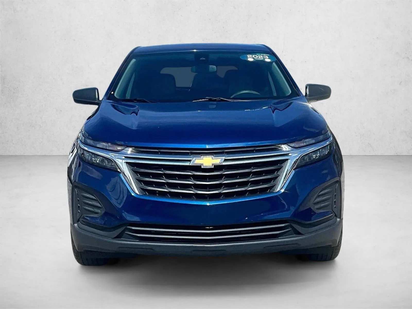 2023 Chevrolet Equinox LS photo 3