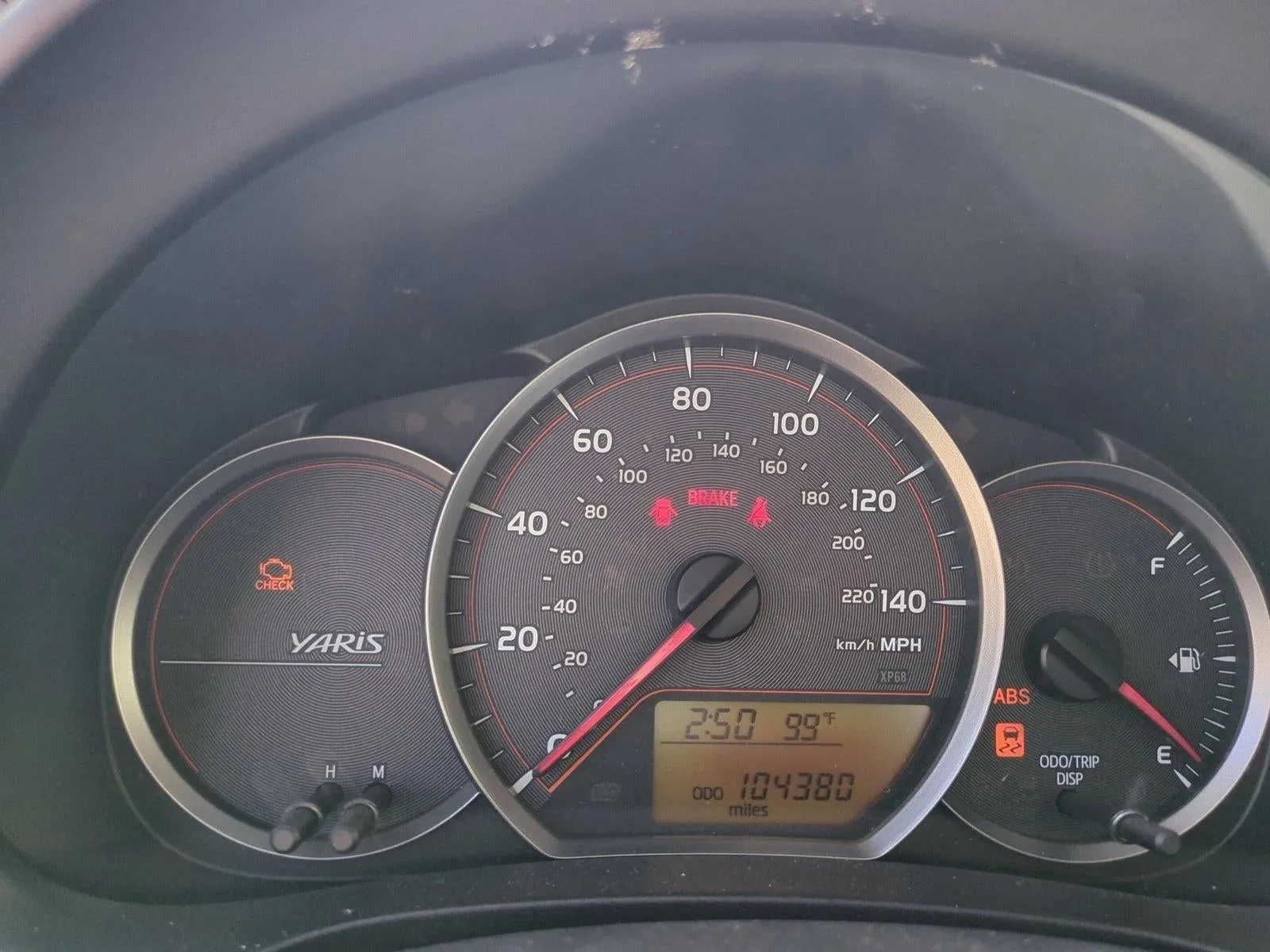 2013 Toyota Yaris 5dr Liftback Auto L (Natl) photo 12