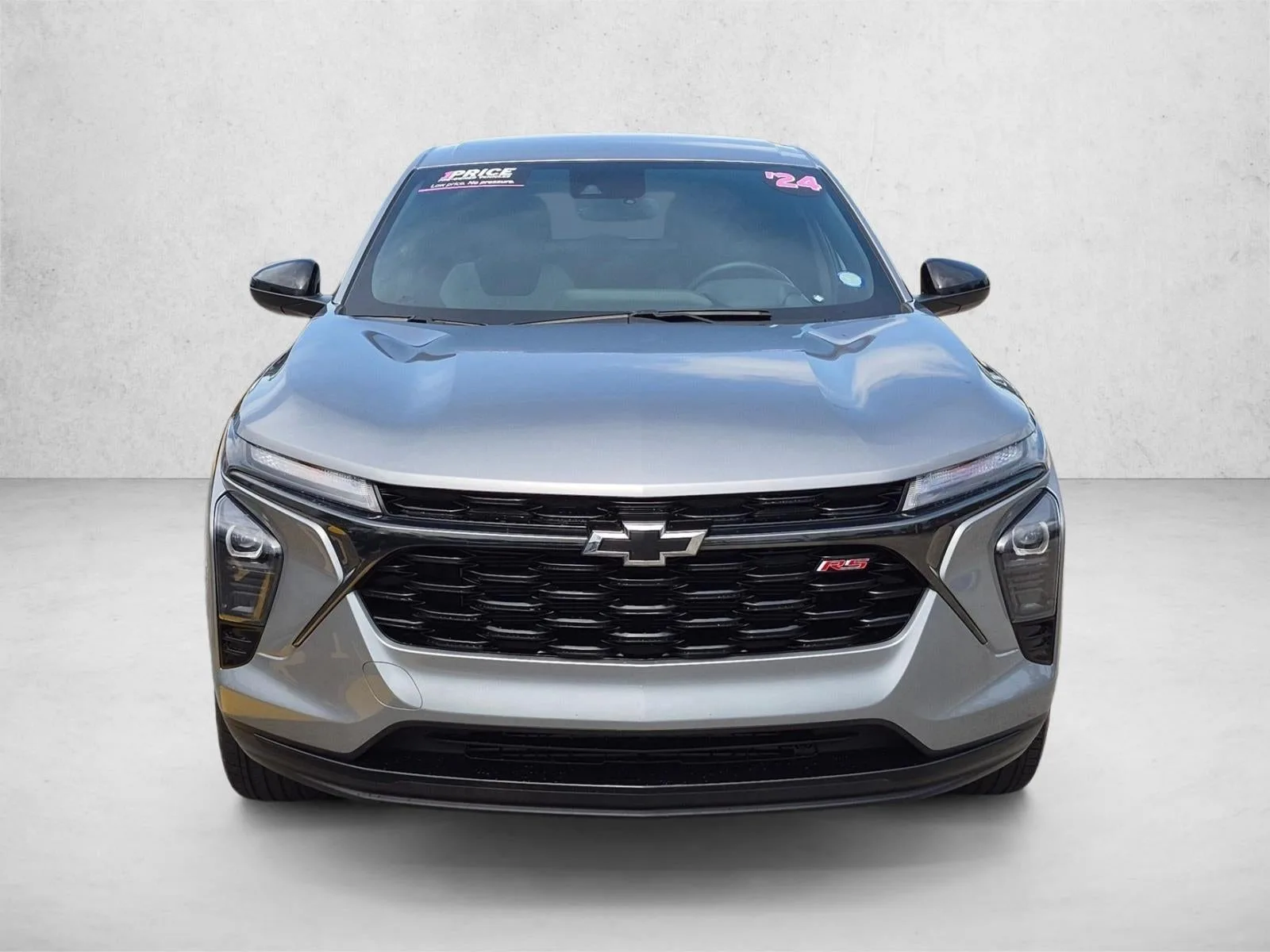 2024 Chevrolet Trax FWD 4dr 1RS photo 2