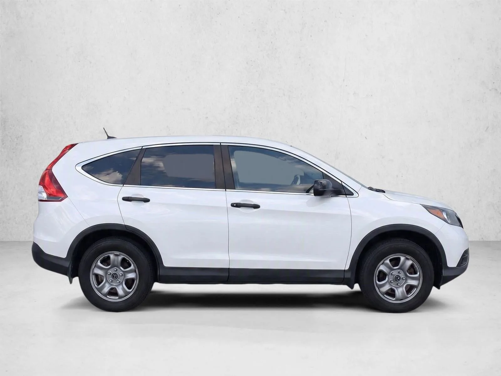 2014 Honda CR-V LX 2WD photo 8
